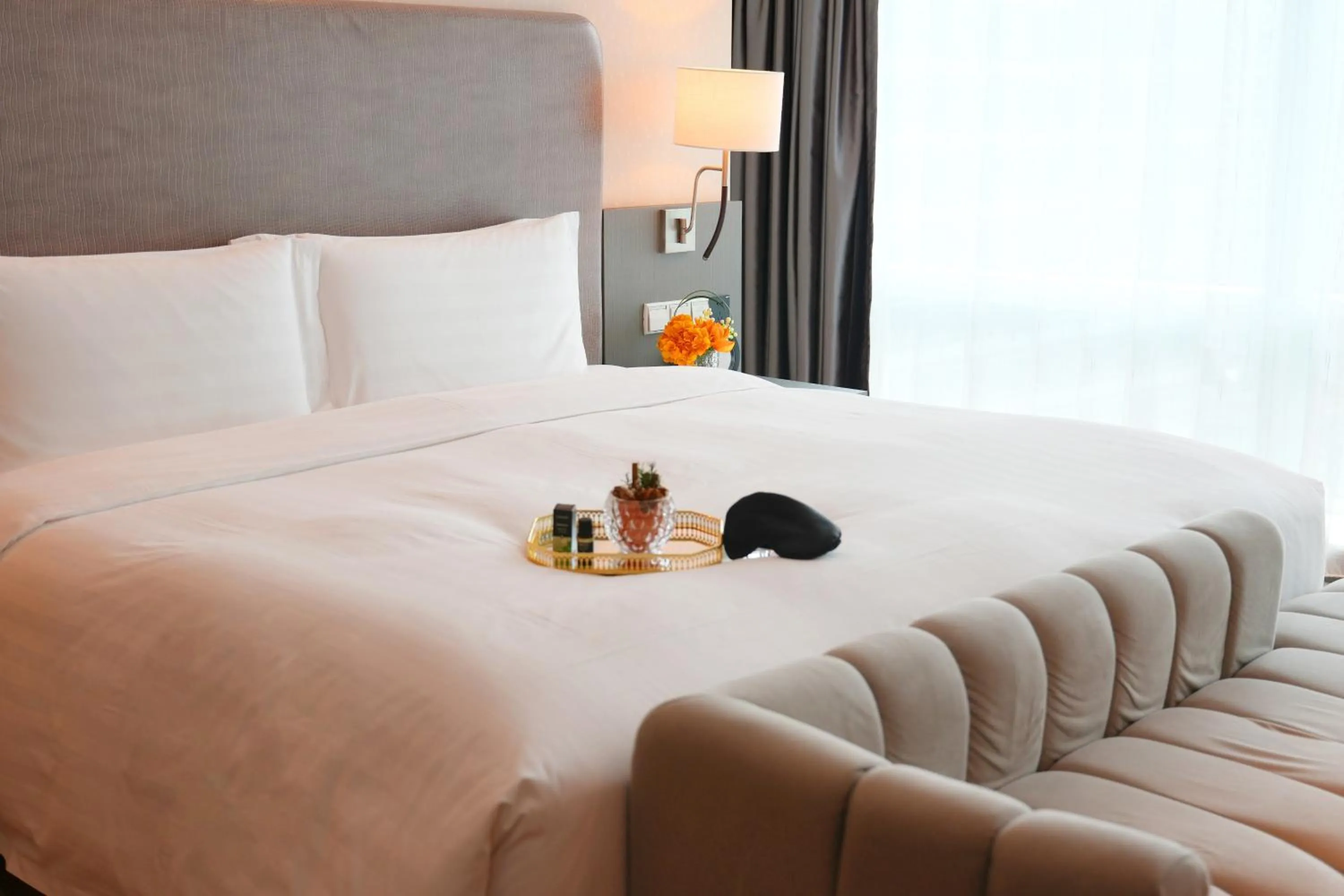 Bed in Pullman Shanghai Central