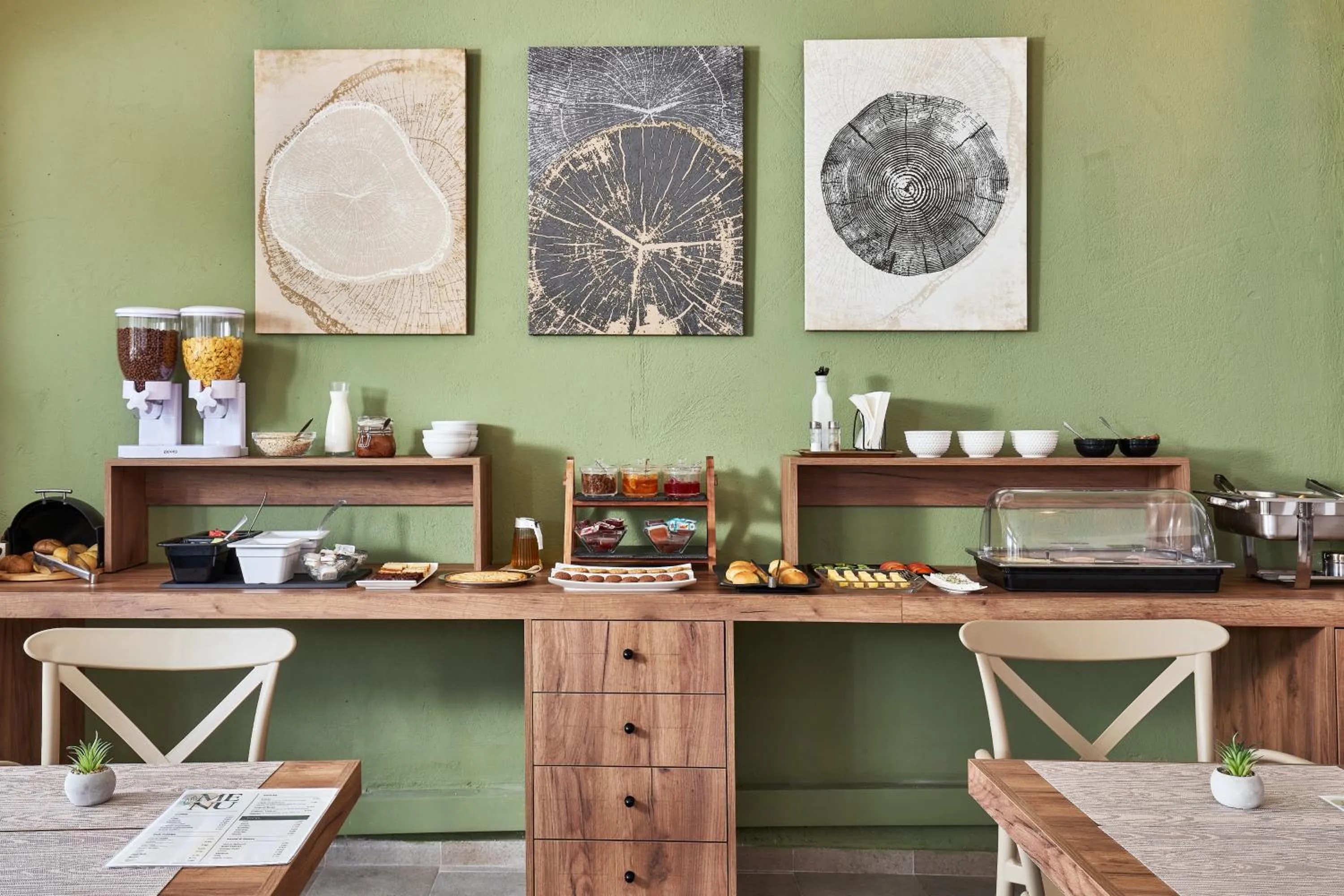 Restaurant/places to eat in Charm Hotel, Hersonissos