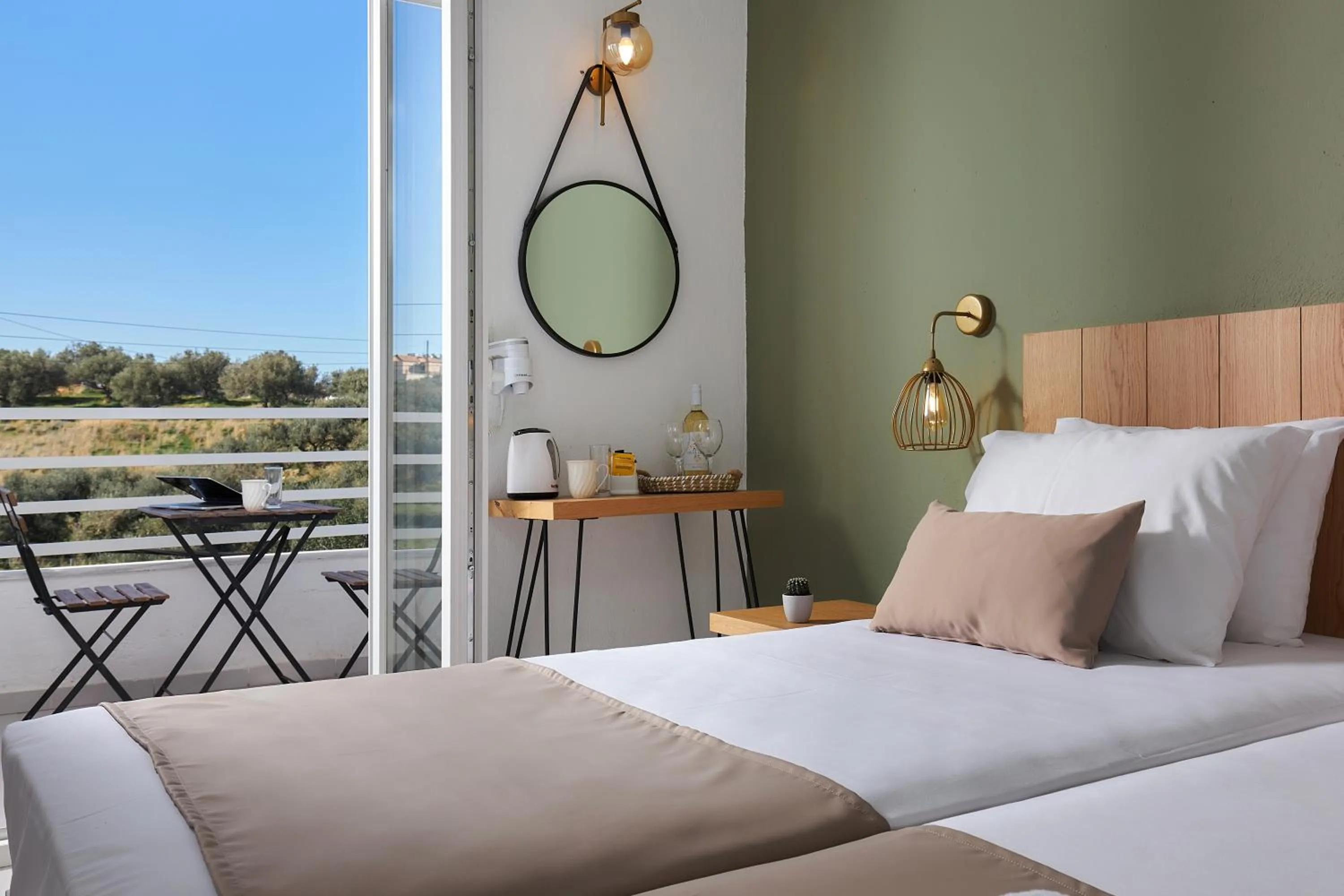 Bedroom, Bed in Charm Hotel, Hersonissos