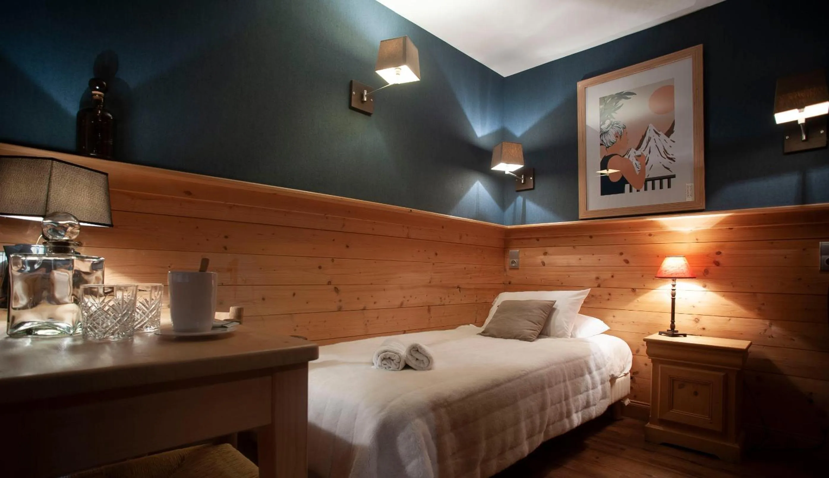 Bed in Hotel Le Monal