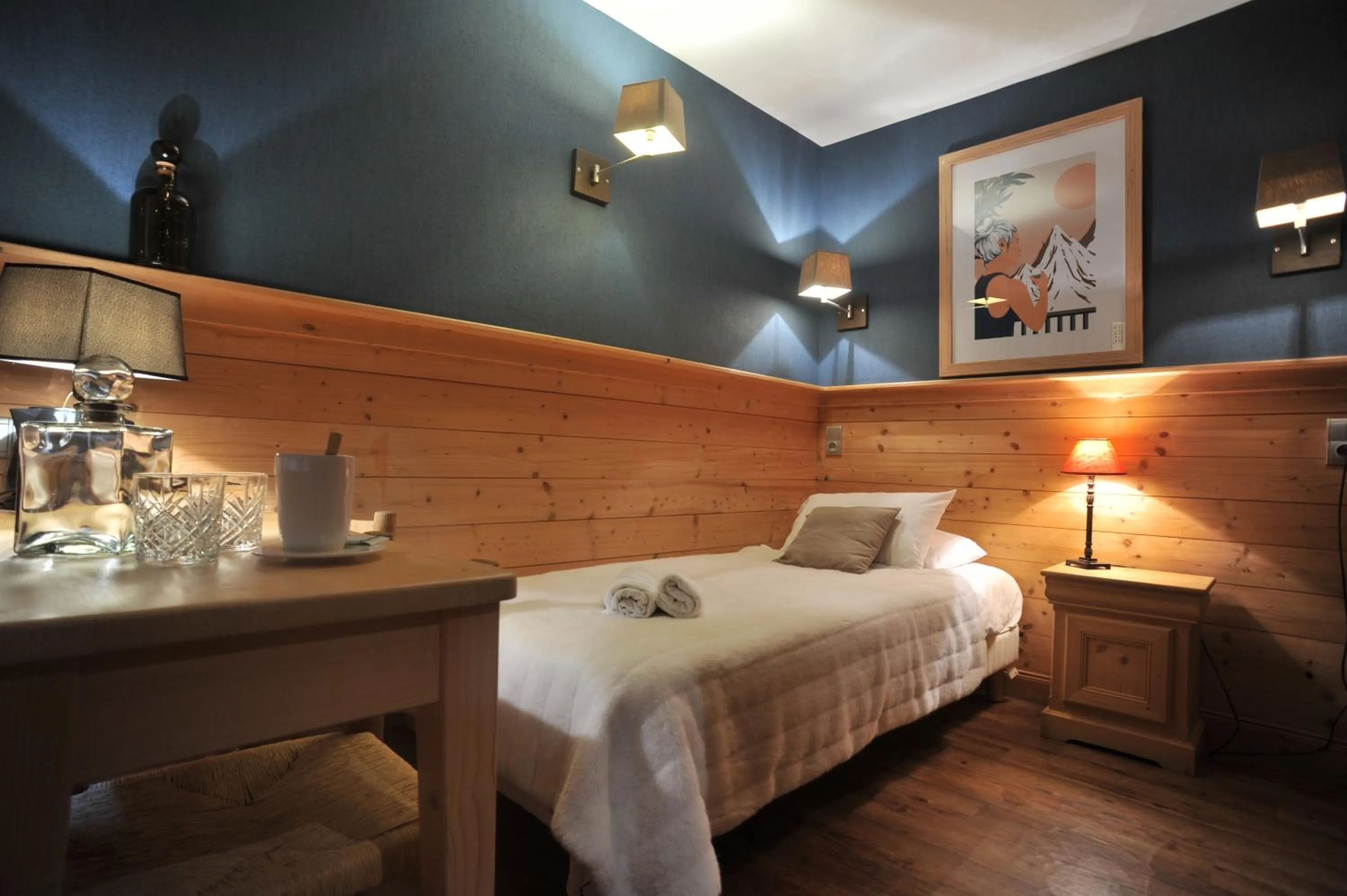 Bed in Hotel Le Monal