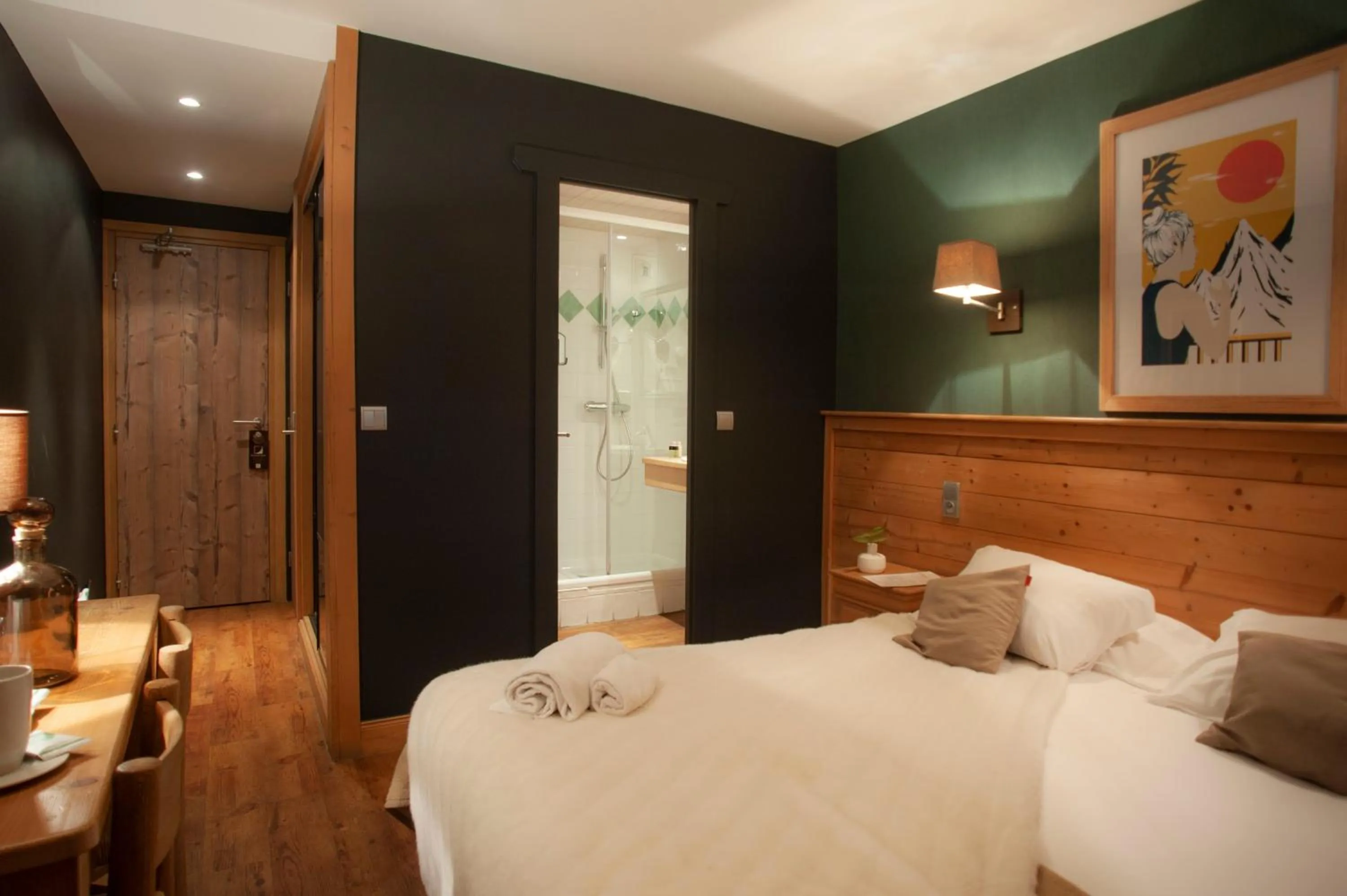 Bed in Hotel Le Monal