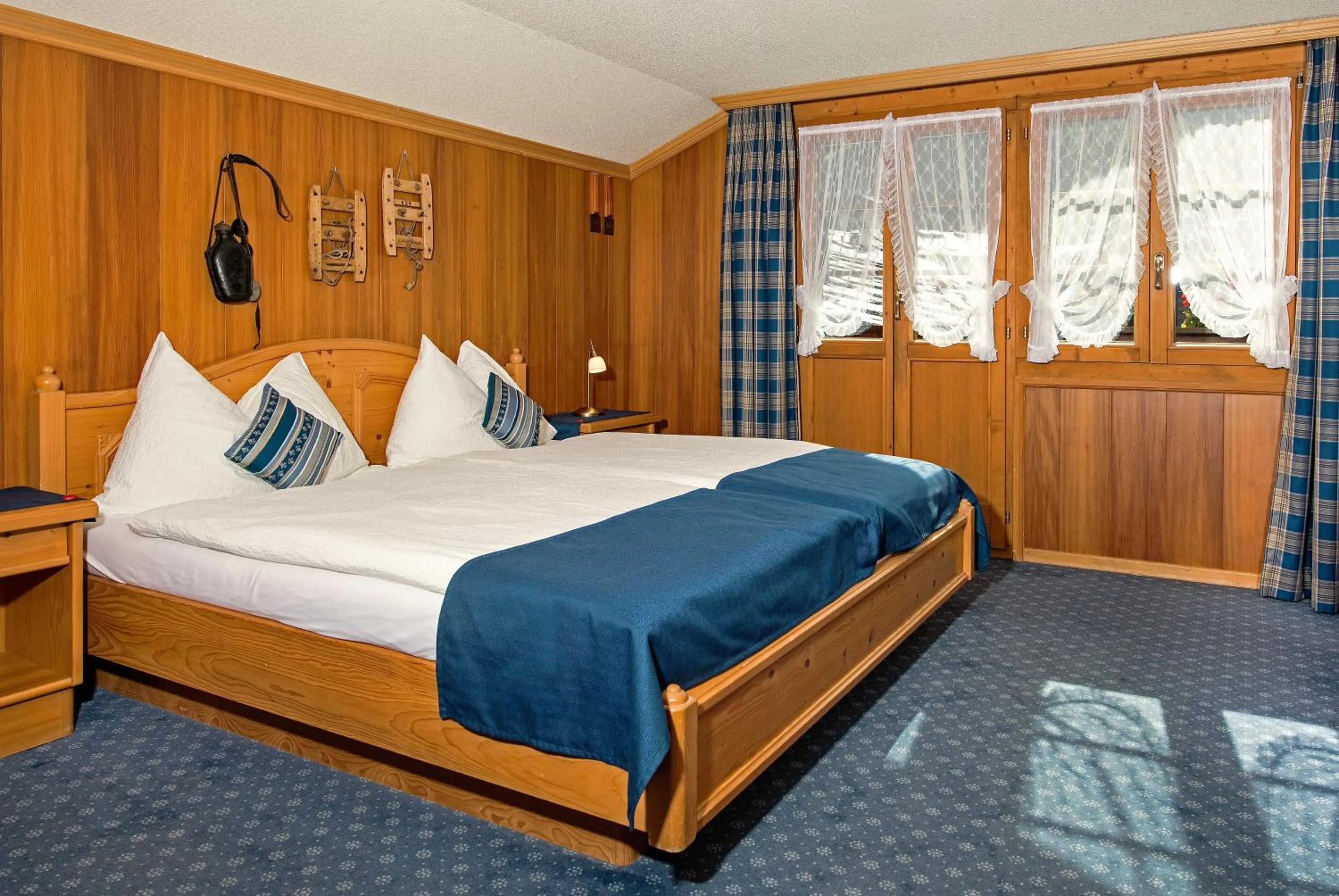 Photo of the whole room in Hotel Dufour Alpin Superior - Adults only