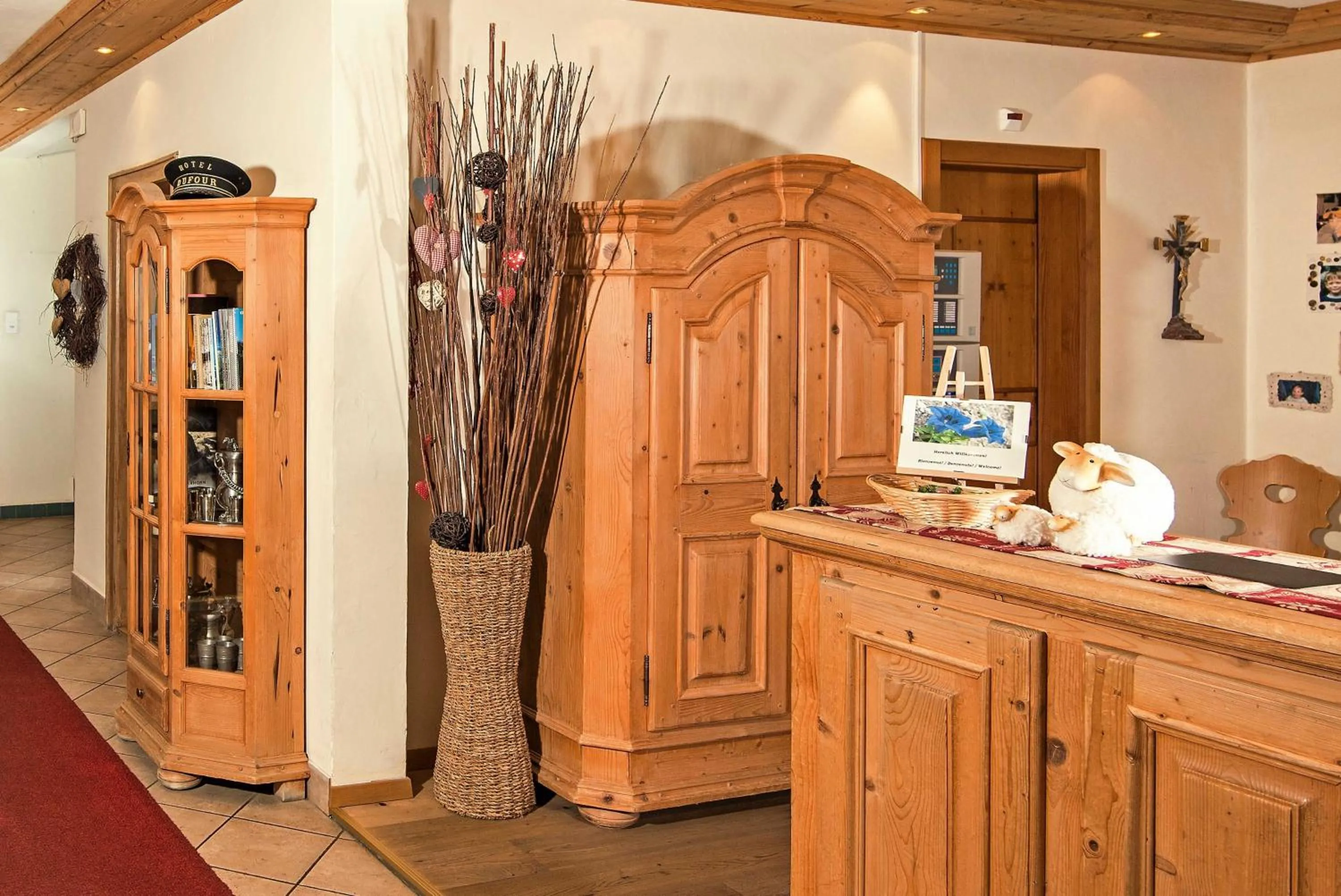 Lobby or reception in Hotel Dufour Alpin Superior - Adults only