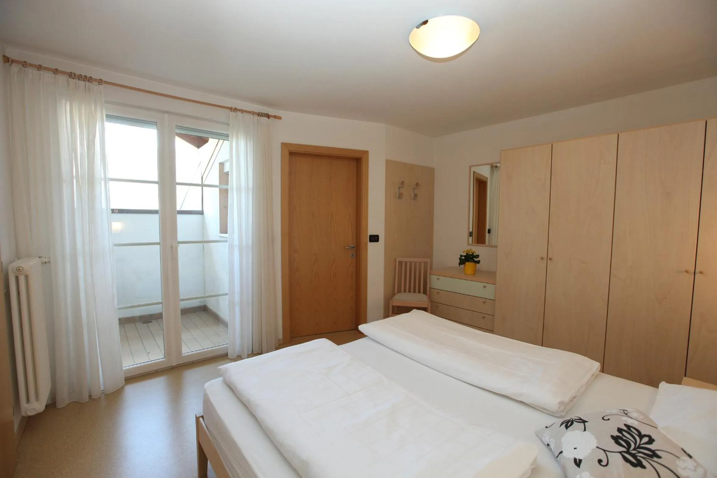 Bed in Hotel Stampfer B&B