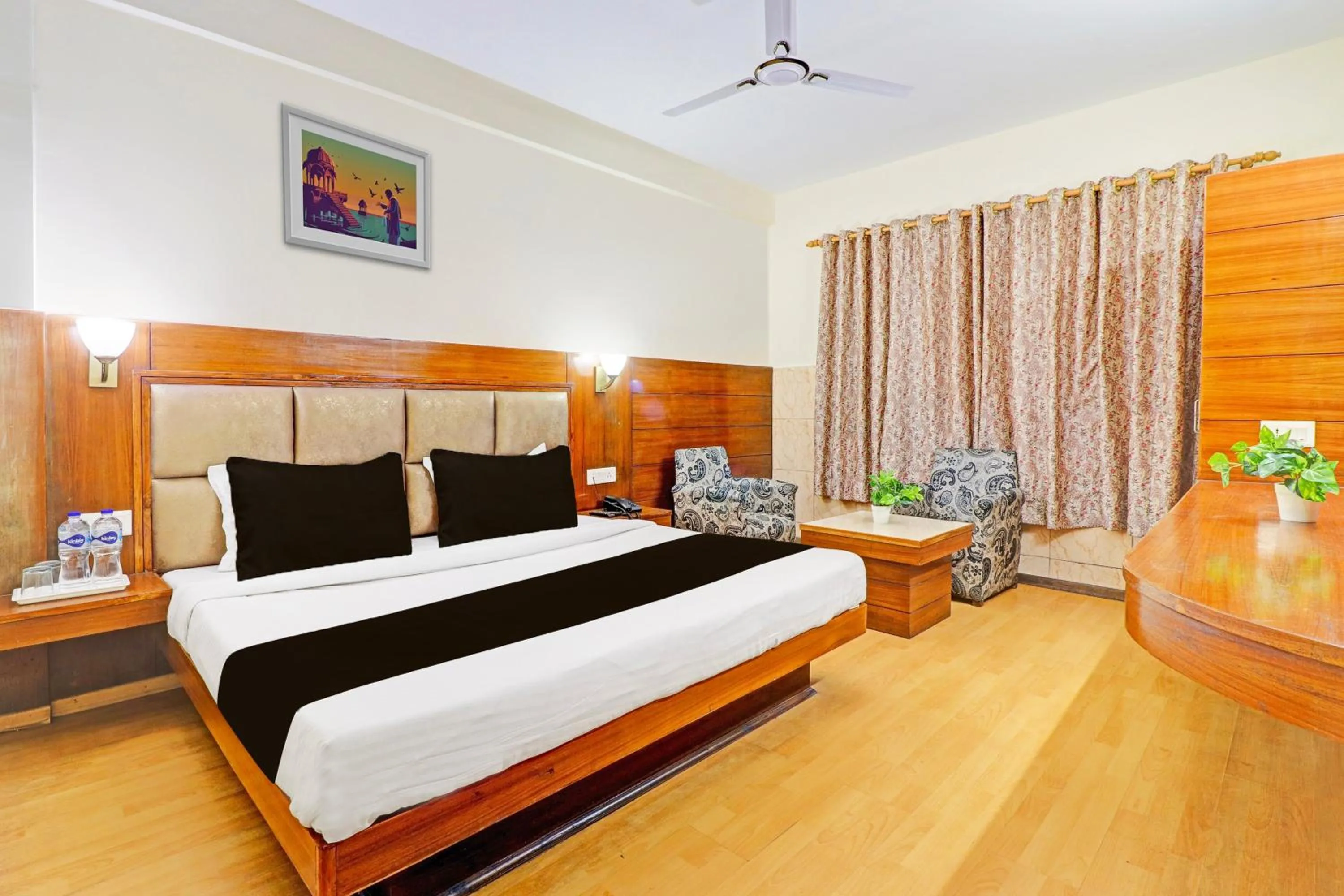 Bedroom, Bed in Super Collection O Pioneer