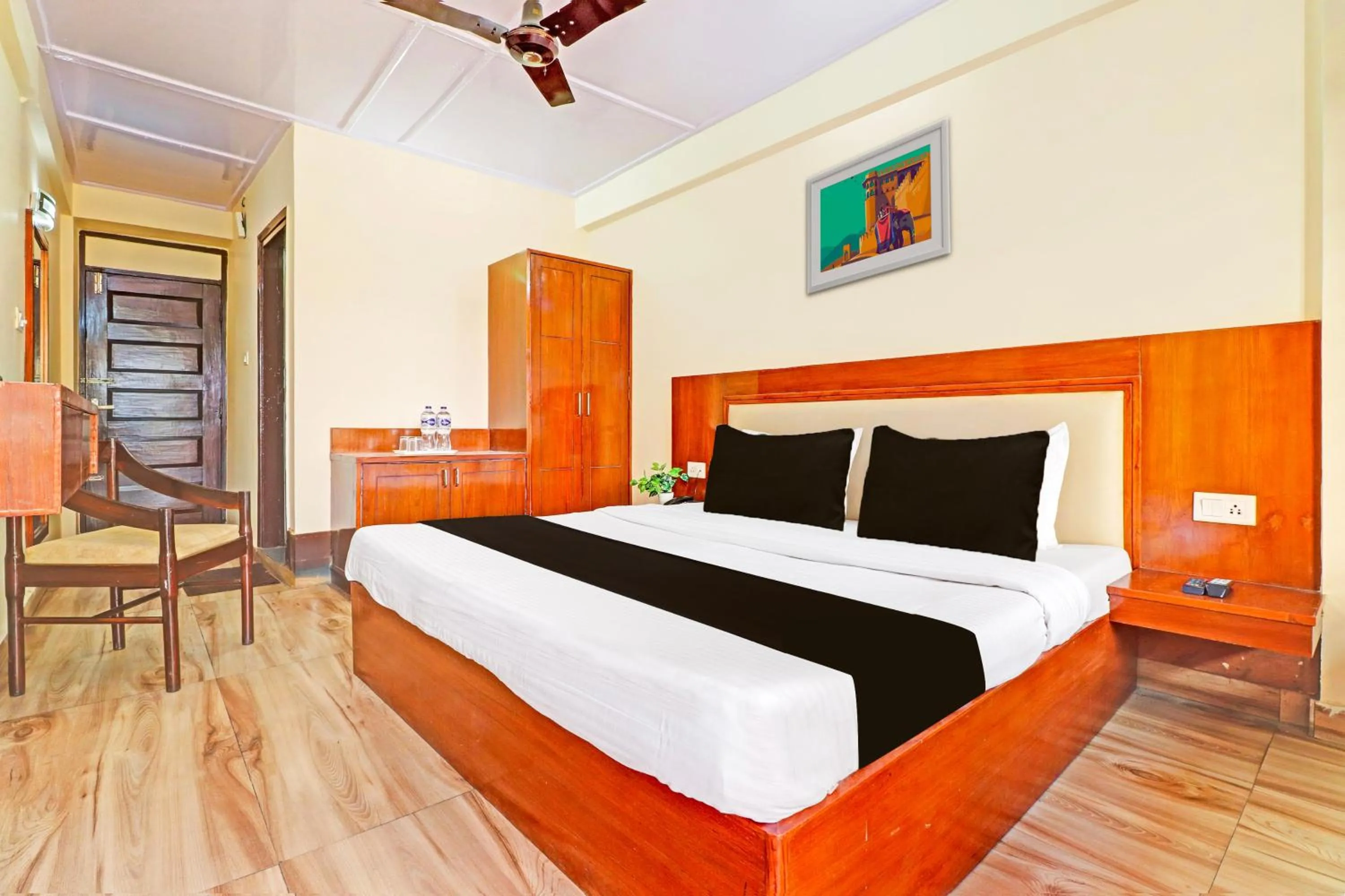 Bedroom, Bed in Super Collection O Pioneer