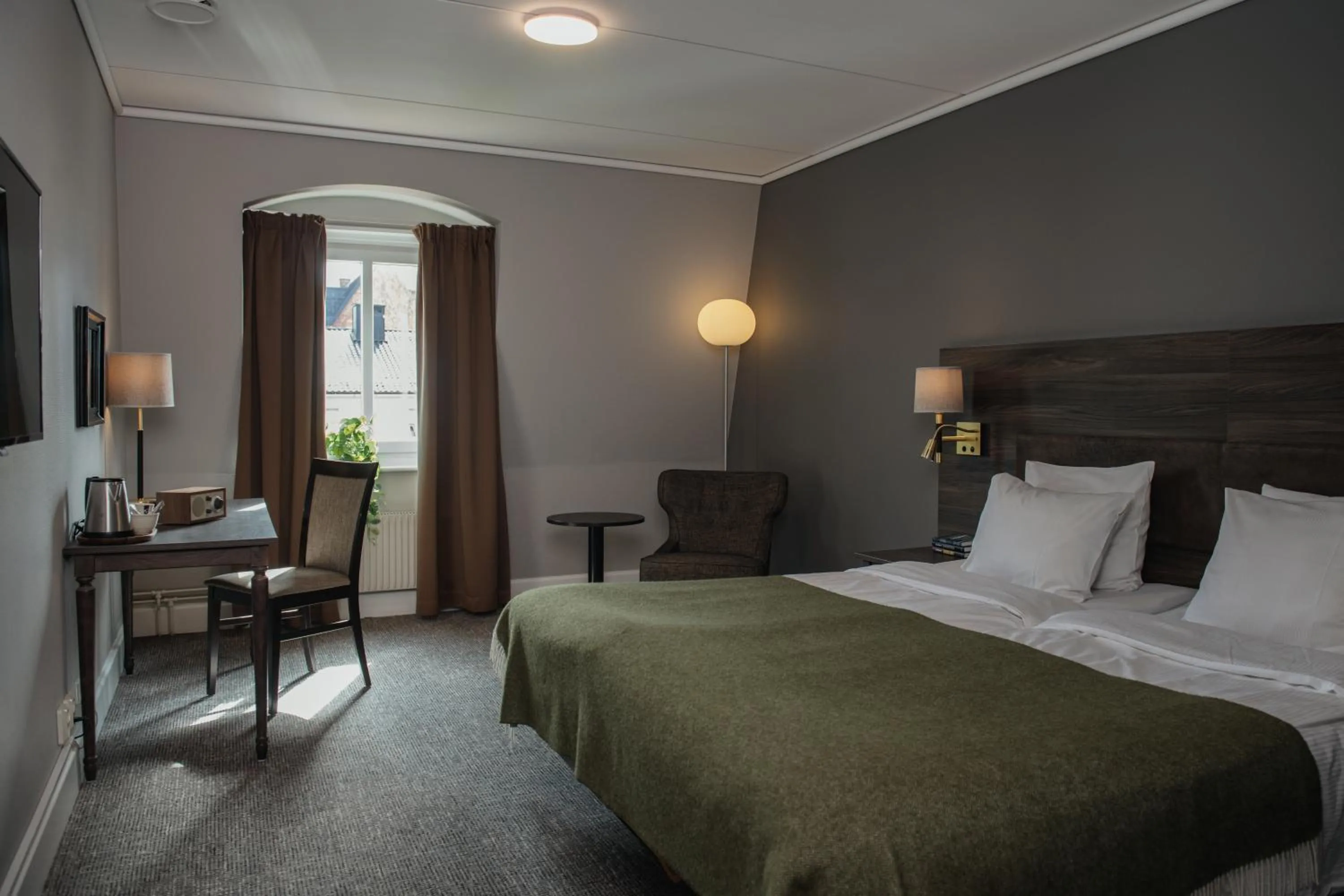 Photo of the whole room, Bed in Home Hotel Uman