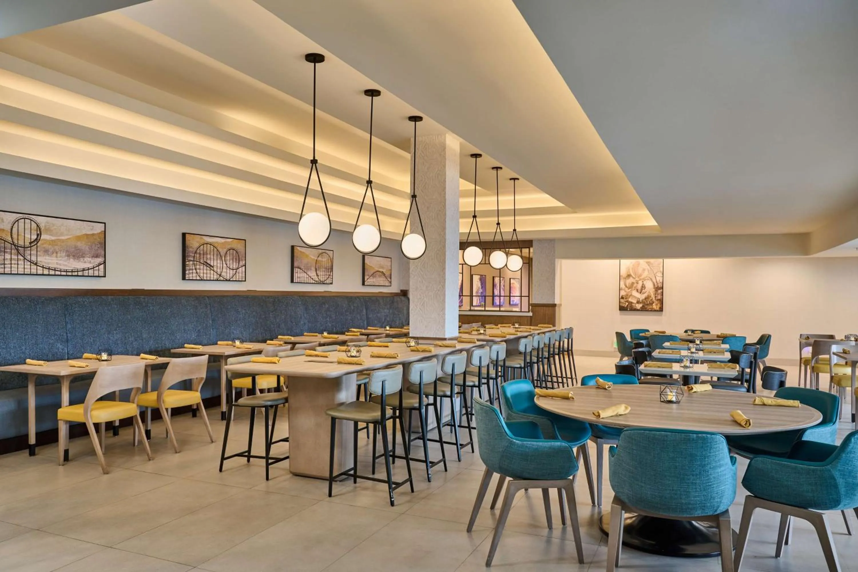 Restaurant/places to eat in Doubletree by Hilton Buena Park