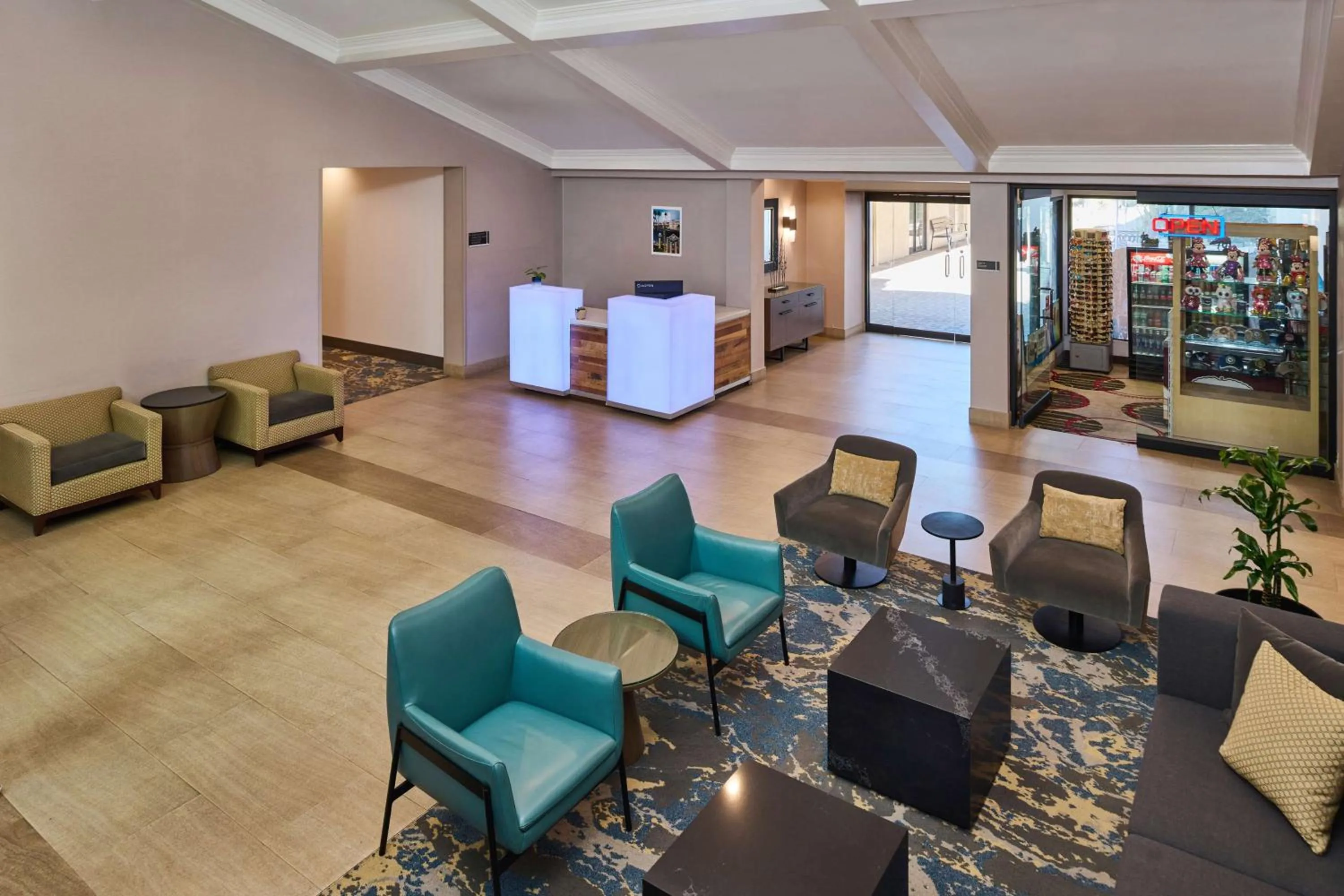 Lobby or reception in Doubletree by Hilton Buena Park