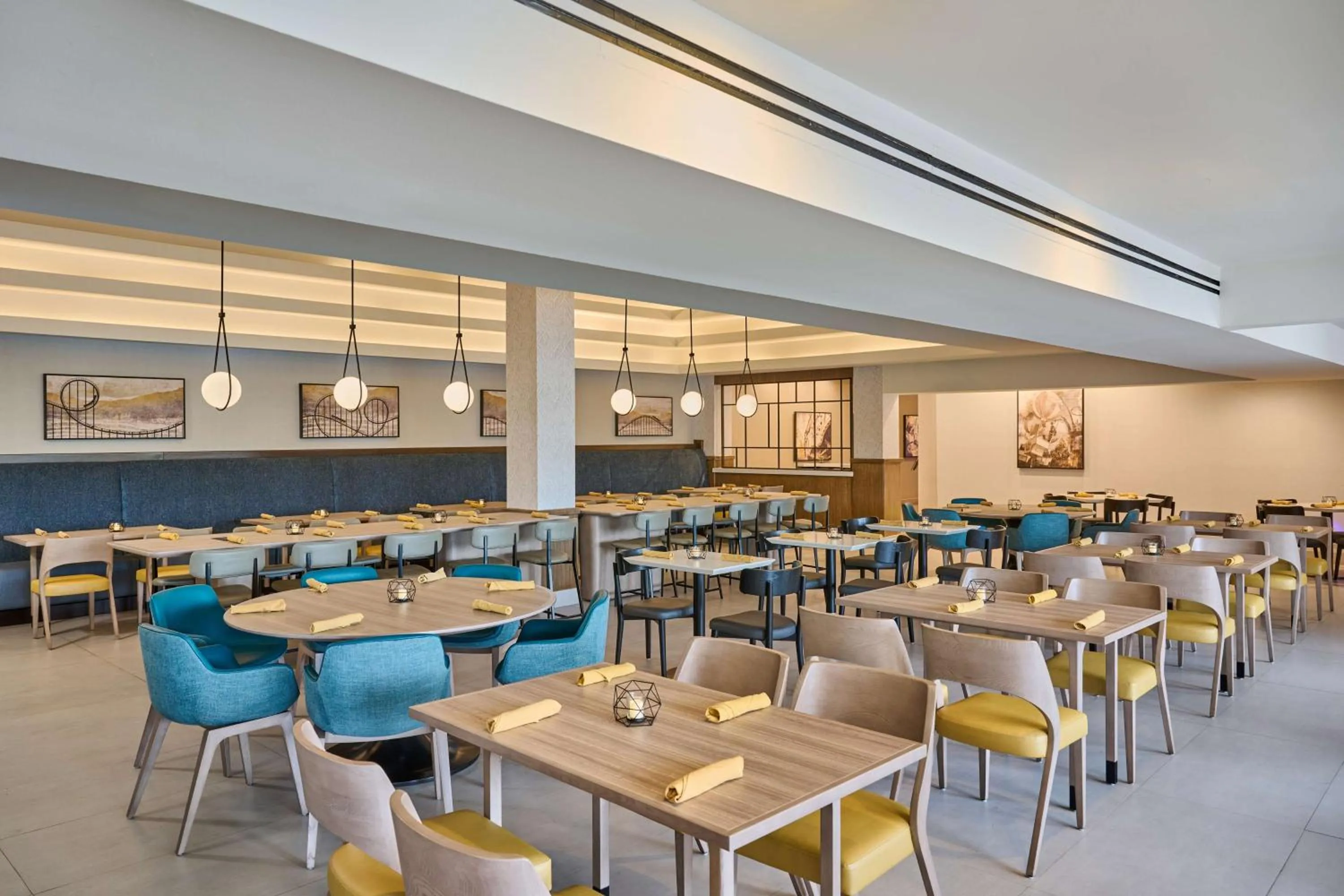 Restaurant/places to eat in Doubletree by Hilton Buena Park
