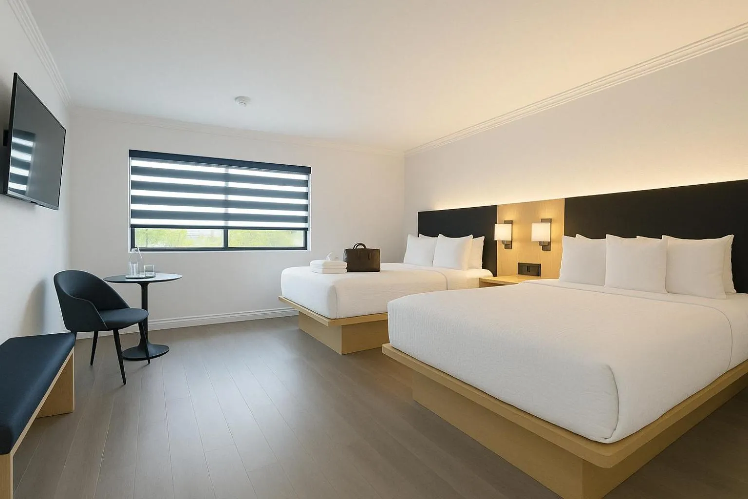 Bedroom, Bed in The Live Hotel