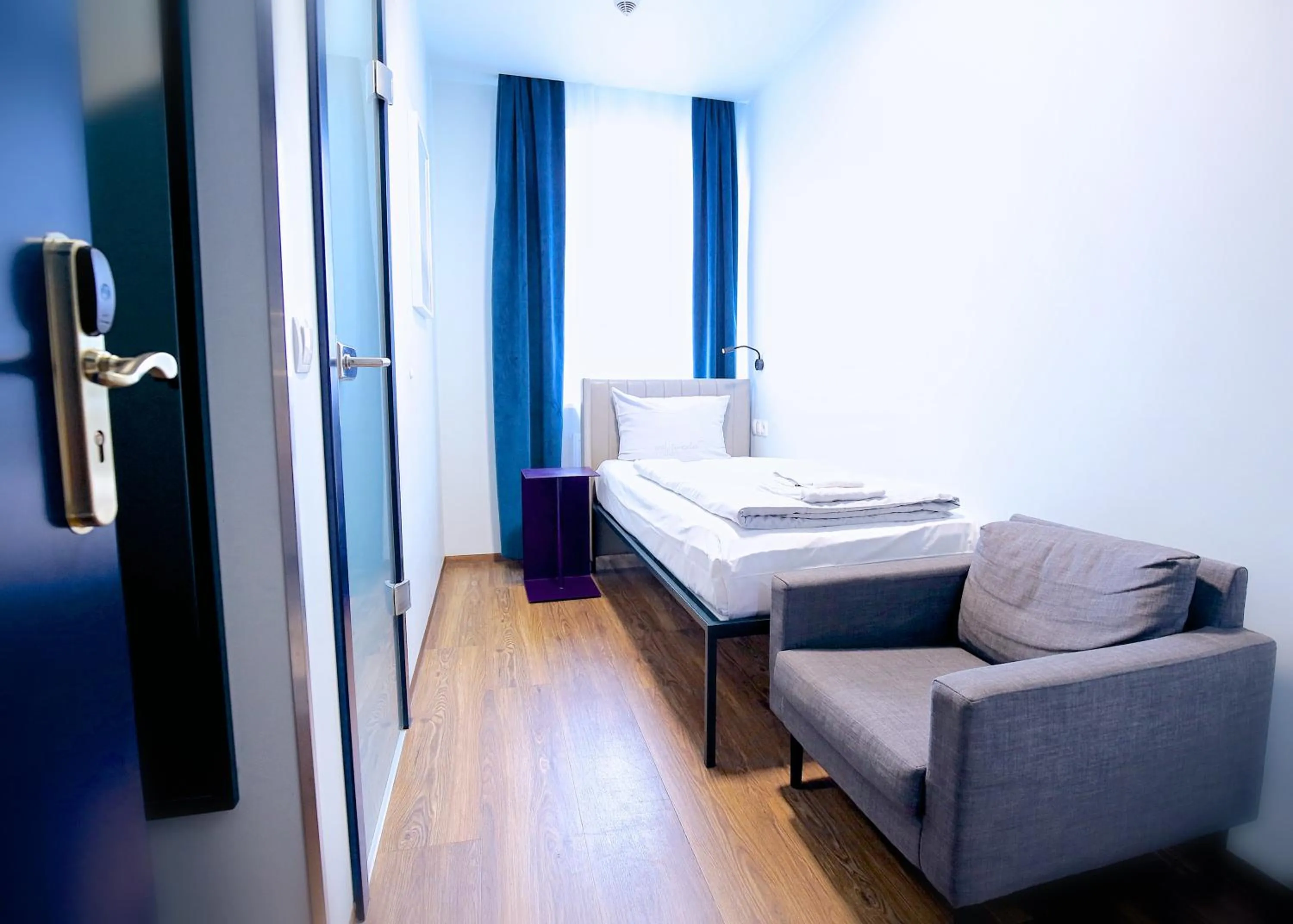 Photo of the whole room, Bed in Das Schreder Hotel