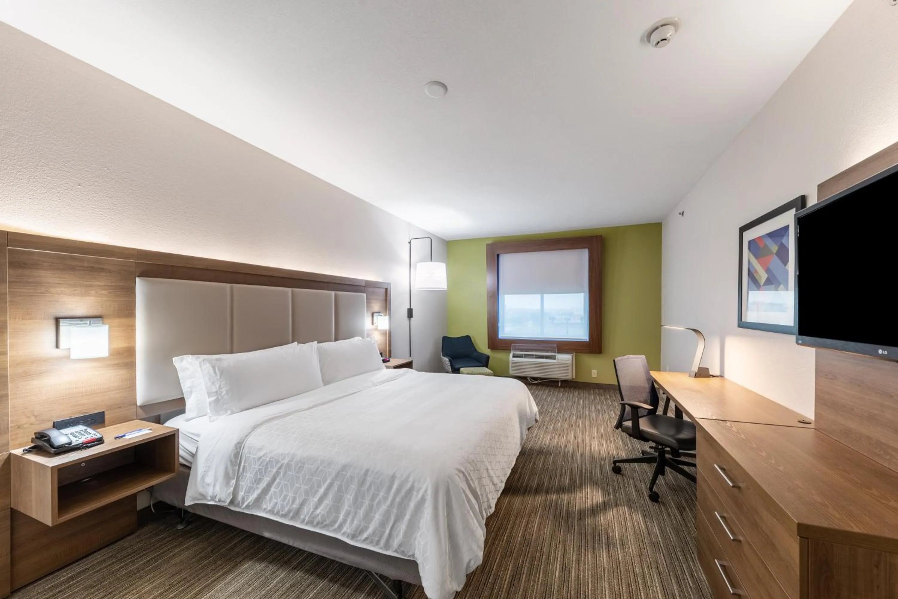 Photo of the whole room, Bed in Holiday Inn Express & Suites Fort Worth - Fossil Creek by IHG