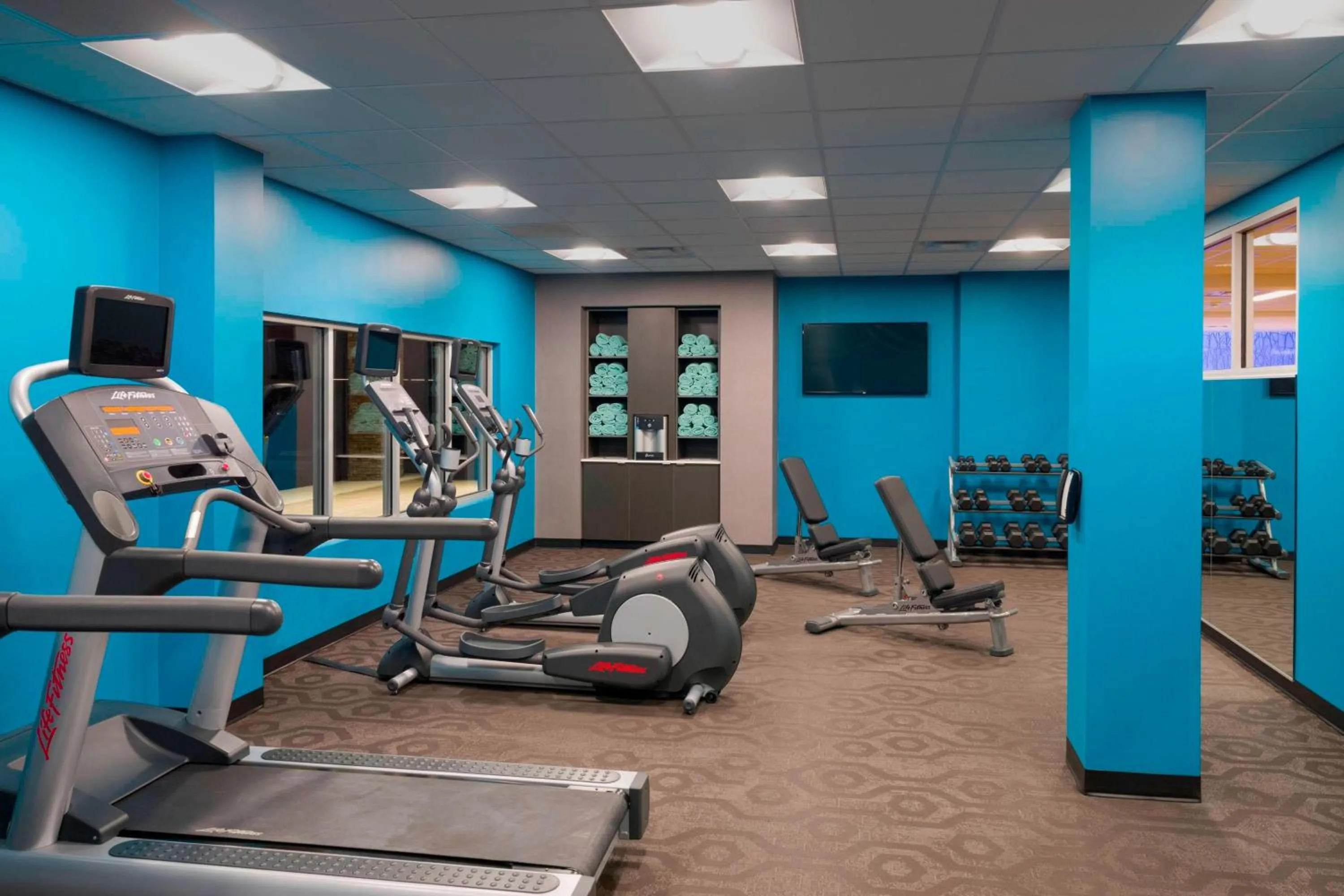 Fitness centre/facilities in Fairfield Inn & Suites by Marriott Paramus