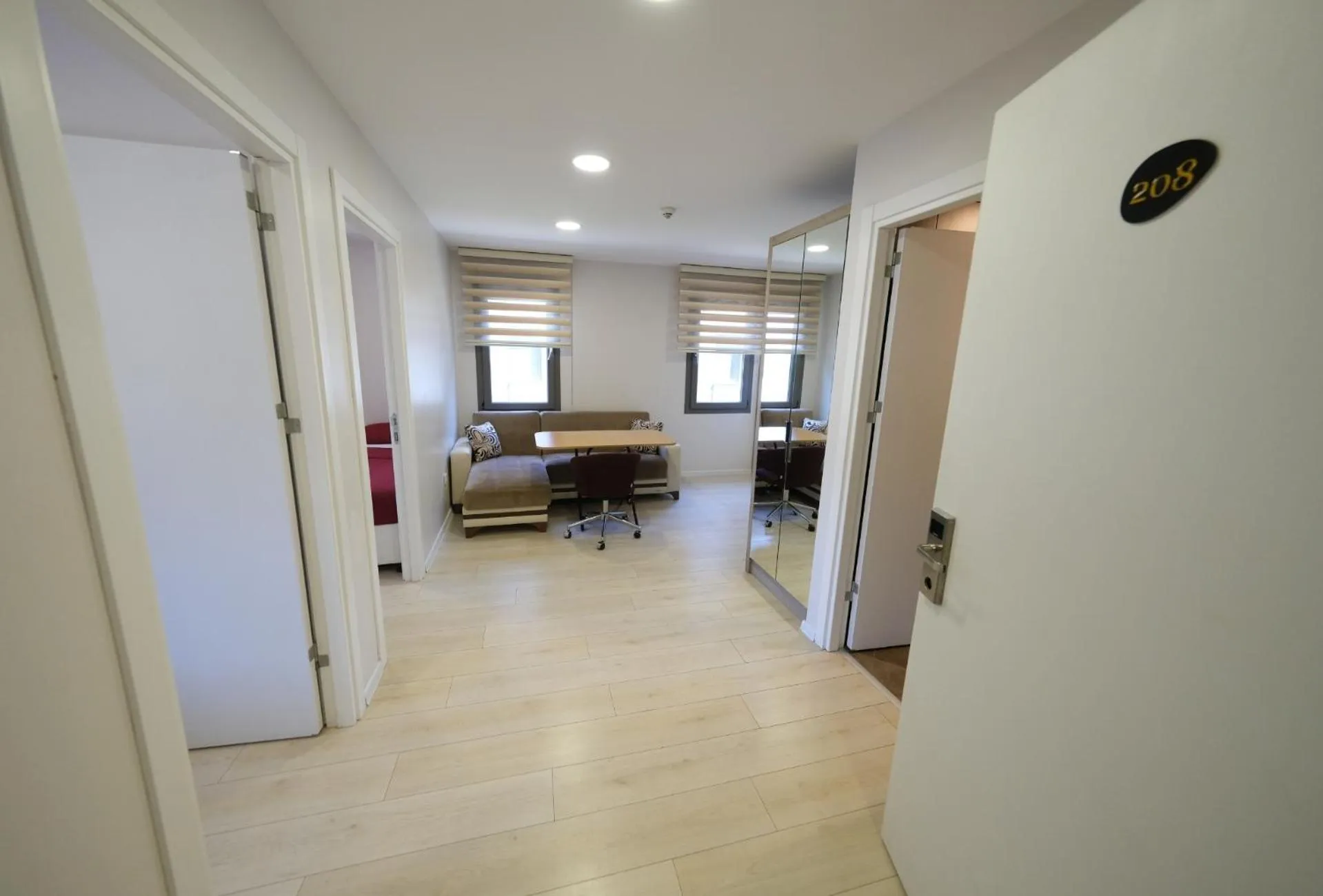 Living room in Uçar Royal Hotel ve Konferans Salonu