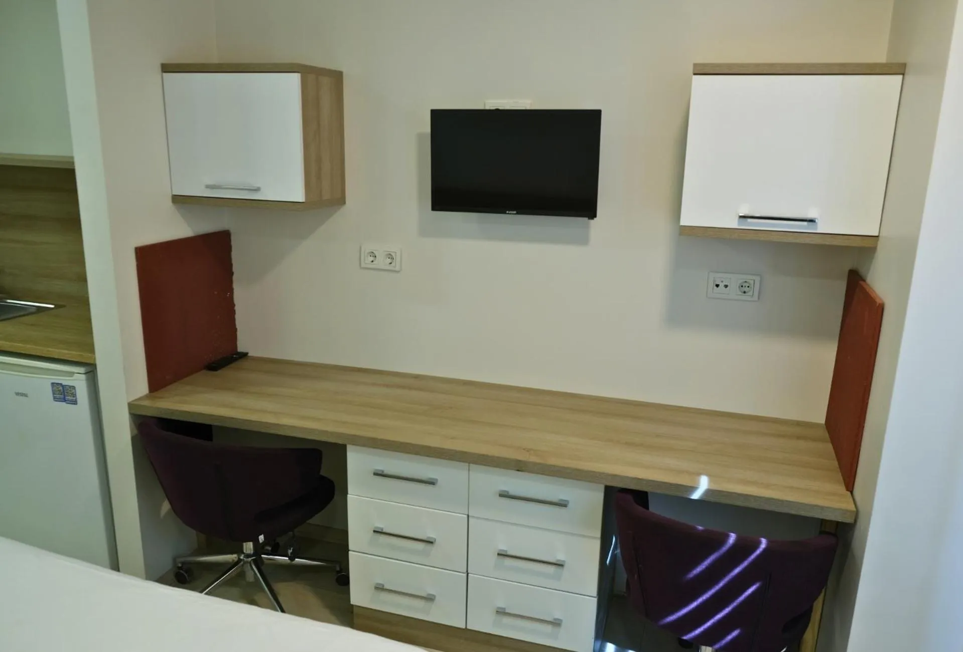 TV and multimedia in Uçar Royal Hotel ve Konferans Salonu