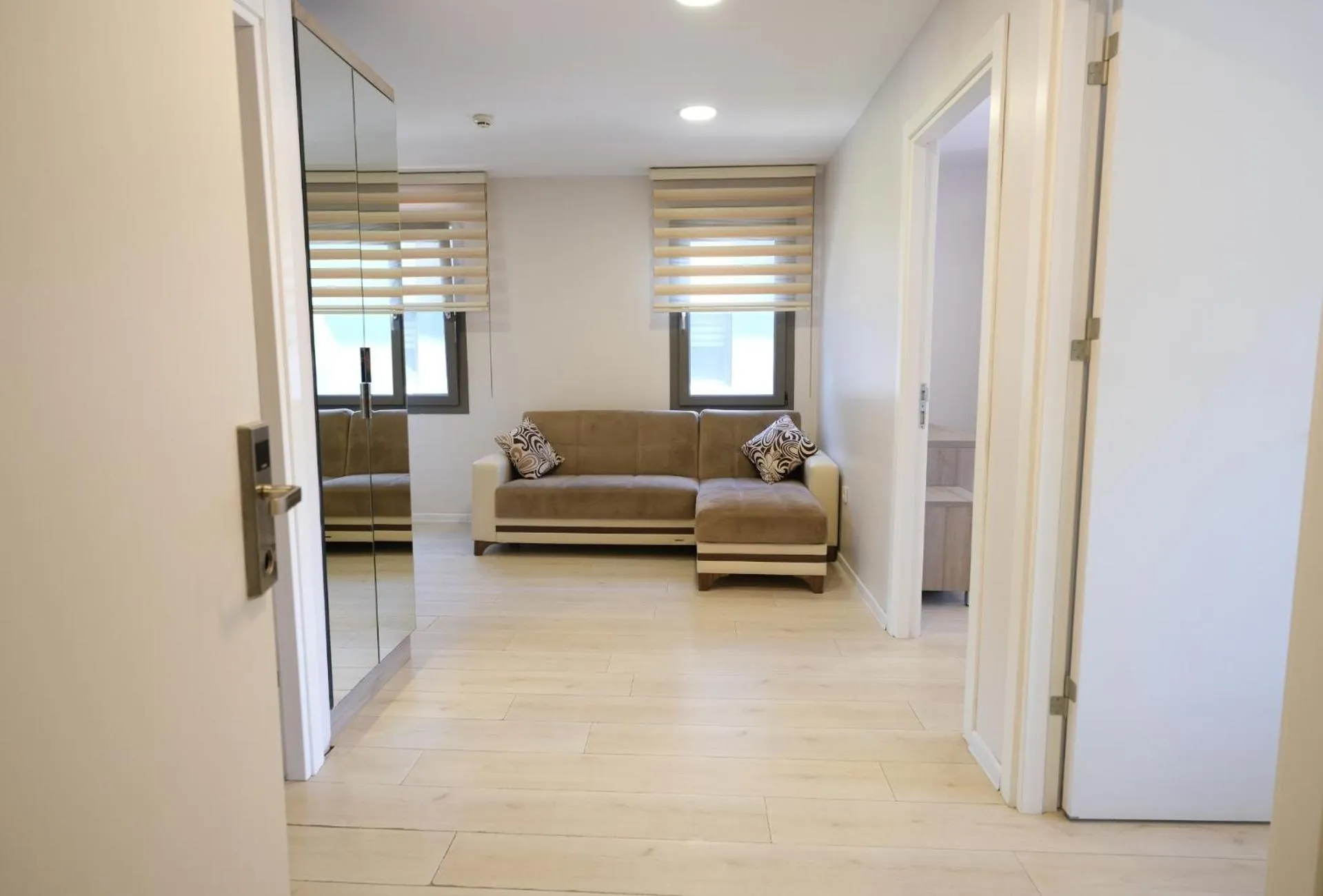 Living room in Uçar Royal Hotel ve Konferans Salonu