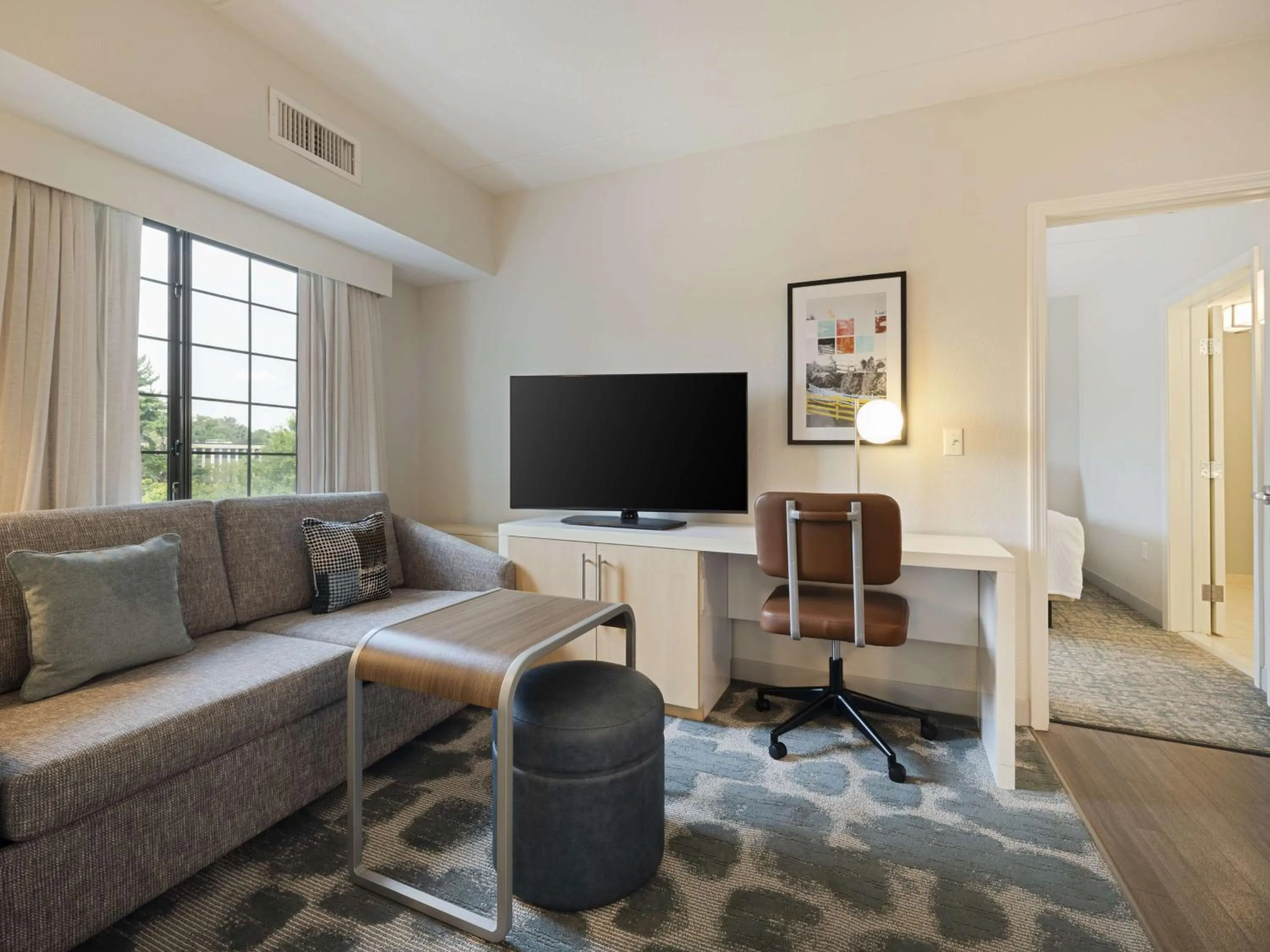 Living room in Homewood Suites by Hilton Parsippany-Troy Hills