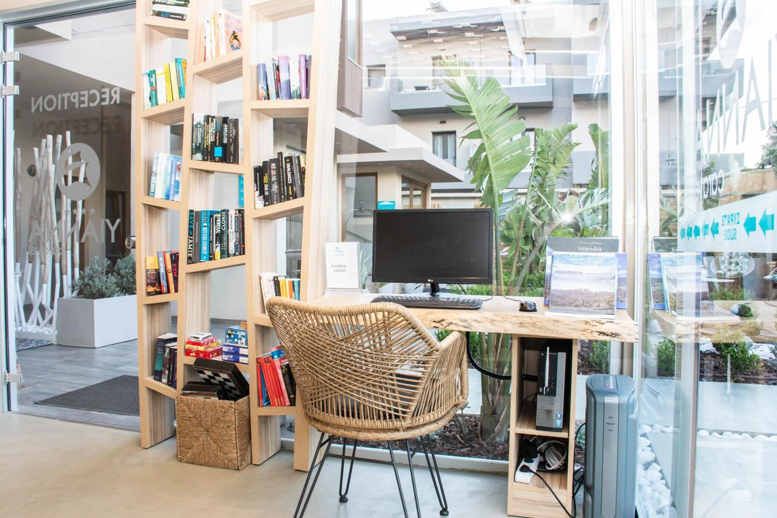 Lobby or reception in Yianna Caravel Suites "by Checkin" adults only