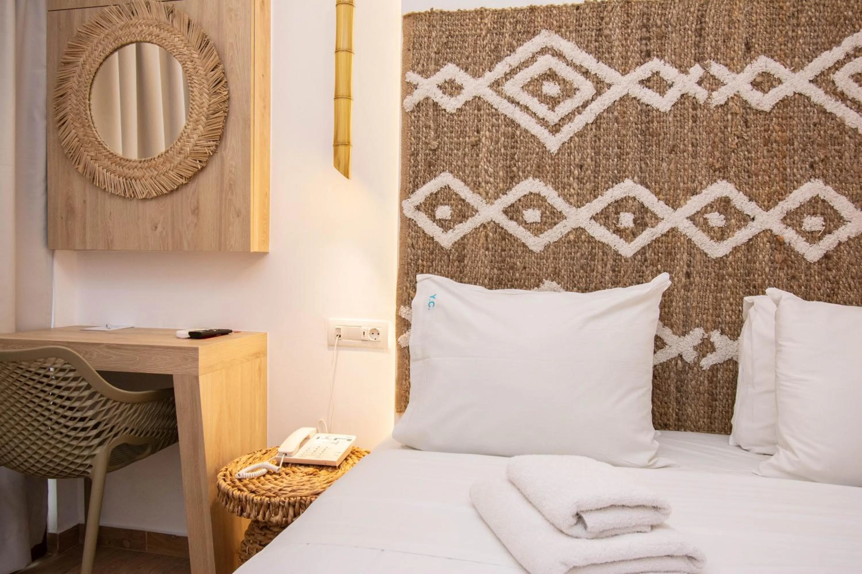 Bedroom, Bed in Yianna Caravel Suites "by Checkin" adults only