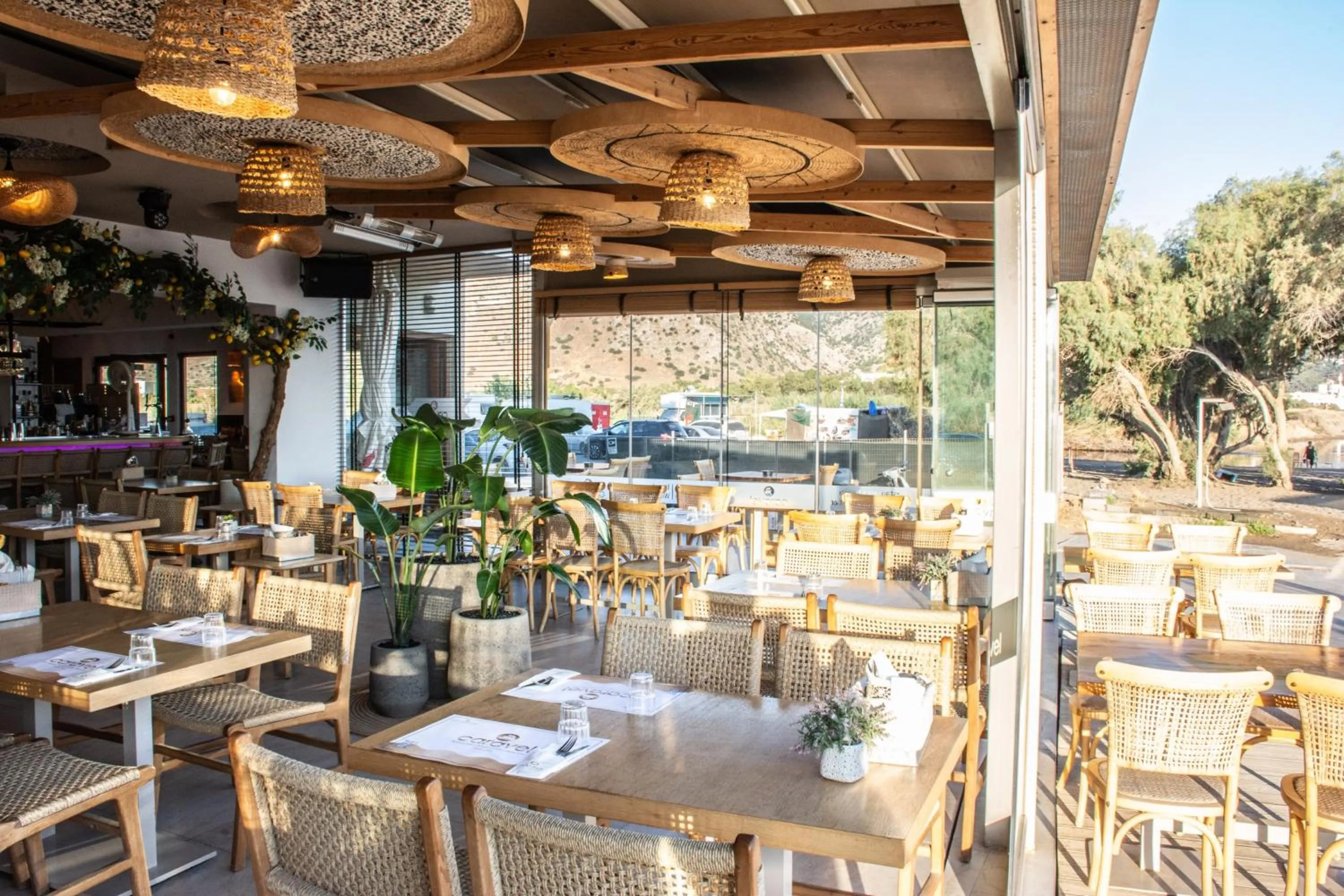 Restaurant/places to eat in Yianna Caravel Suites "by Checkin" adults only