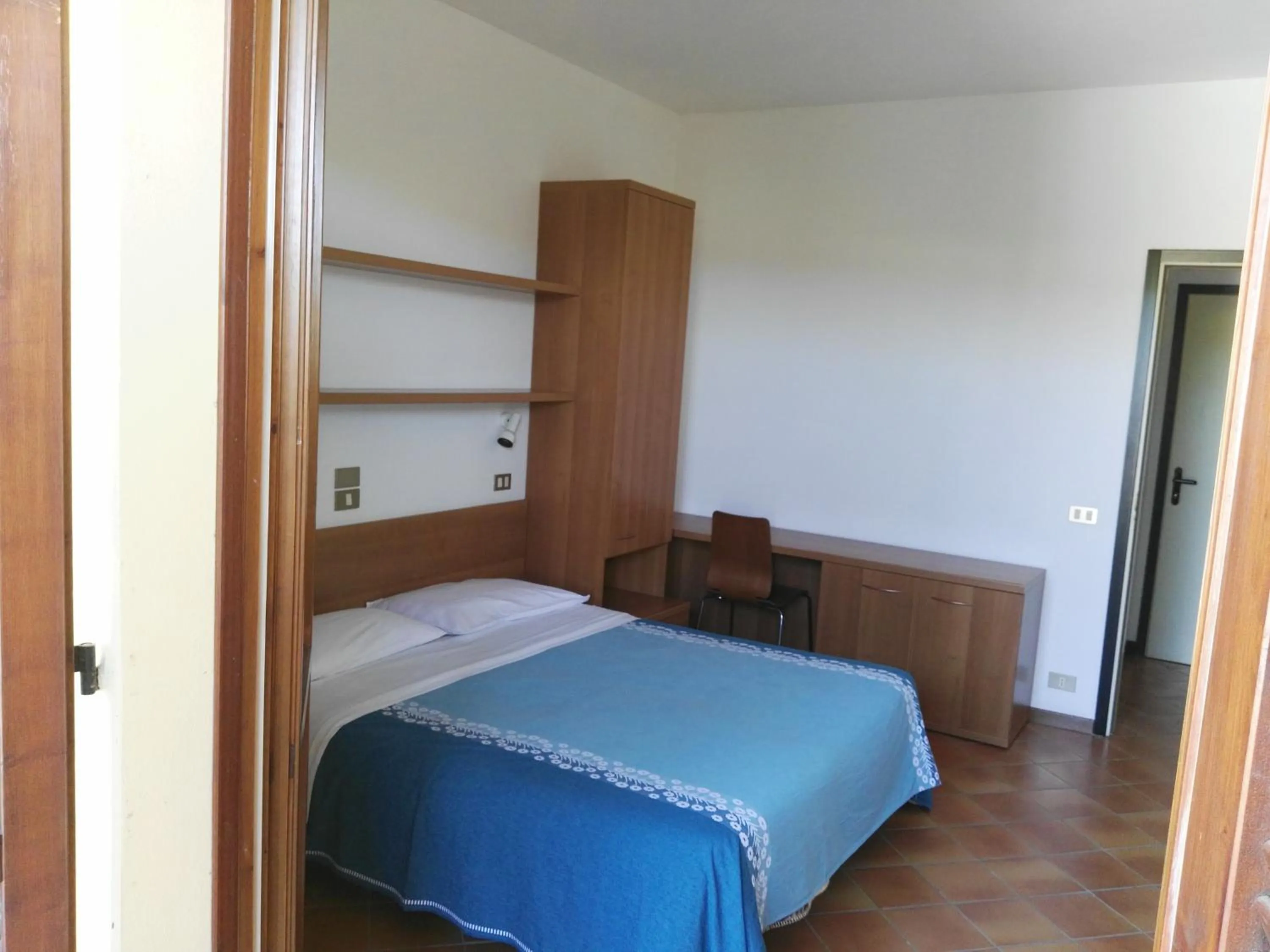 Property building in Hotel La Romantica