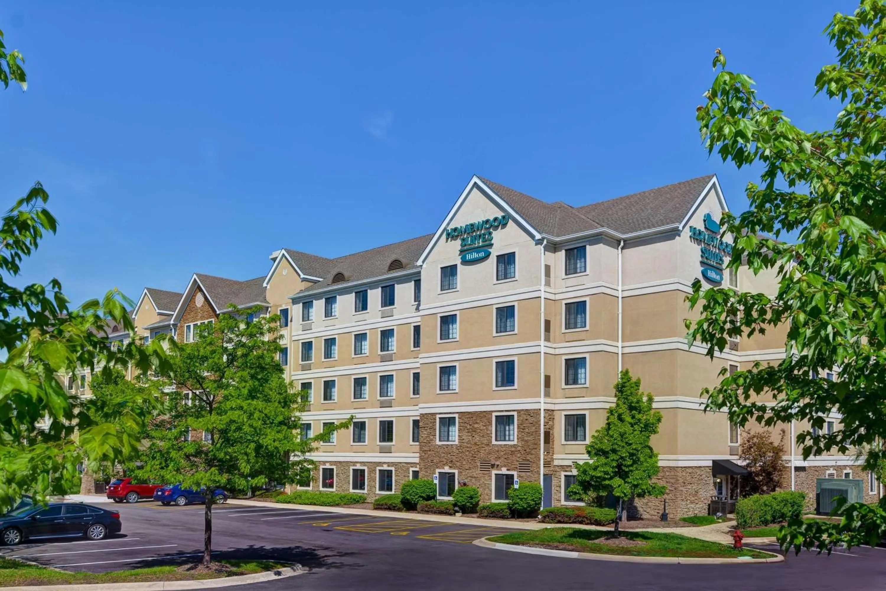Property building in Homewood Suites by Hilton Aurora Naperville