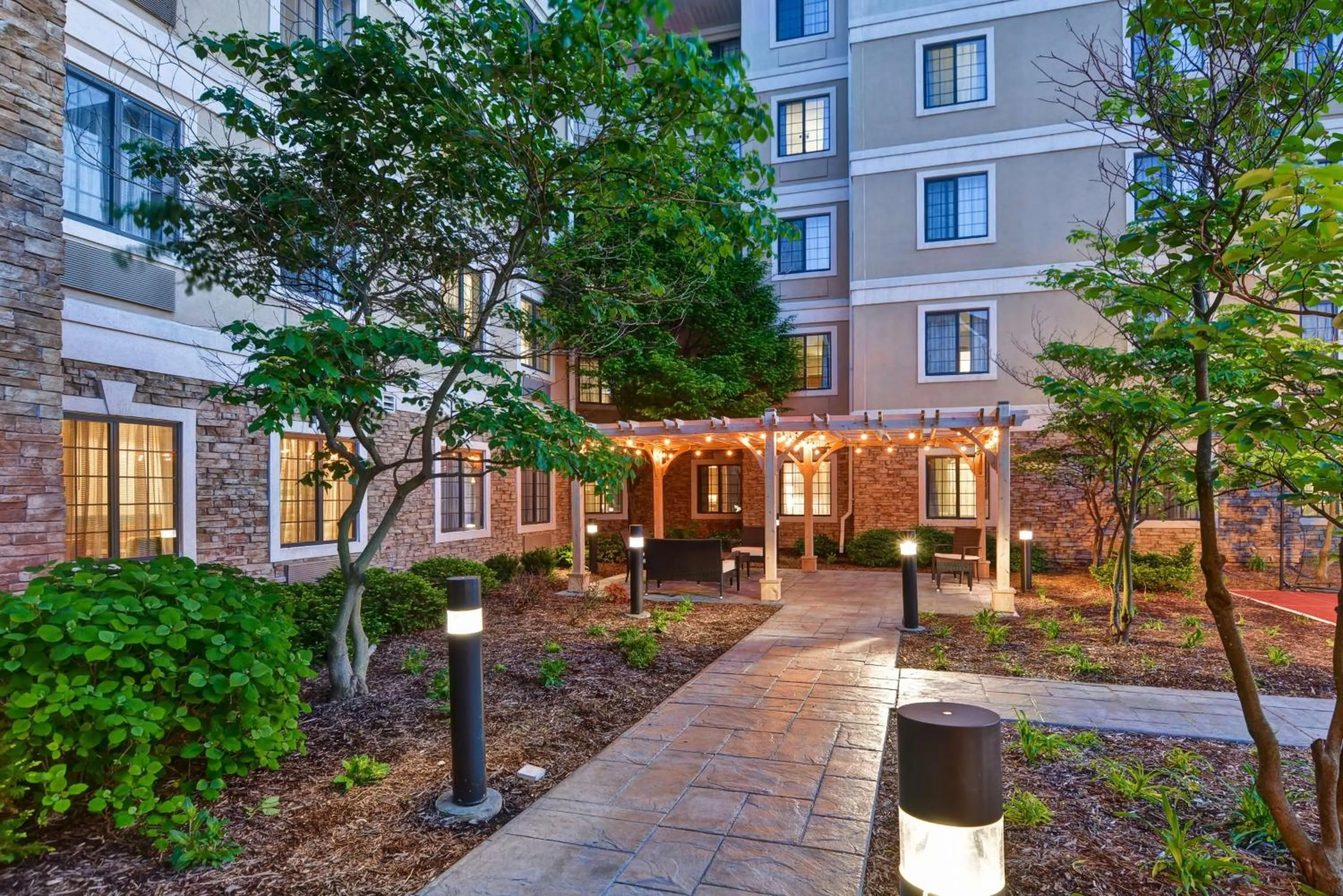 Patio in Homewood Suites by Hilton Aurora Naperville