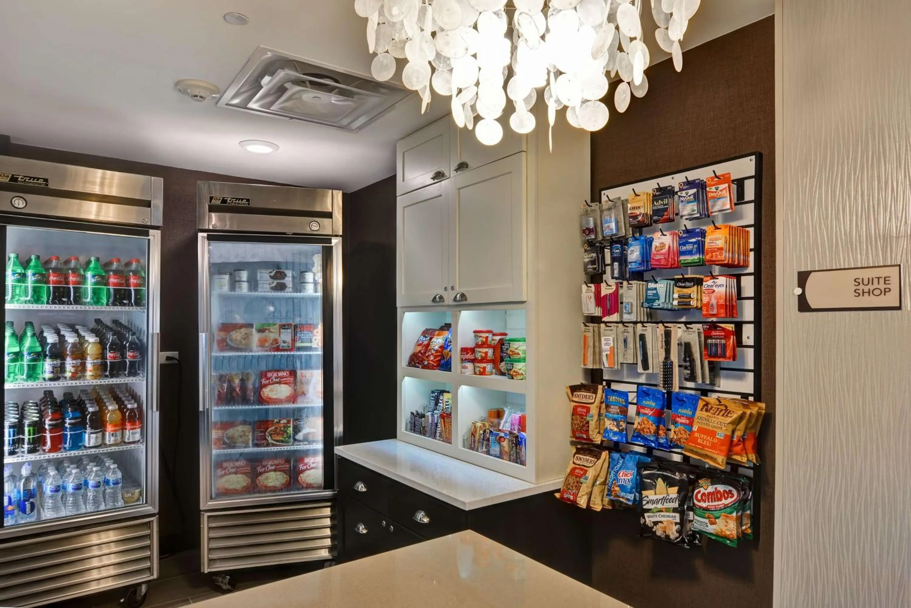 Restaurant/places to eat in Homewood Suites by Hilton Aurora Naperville