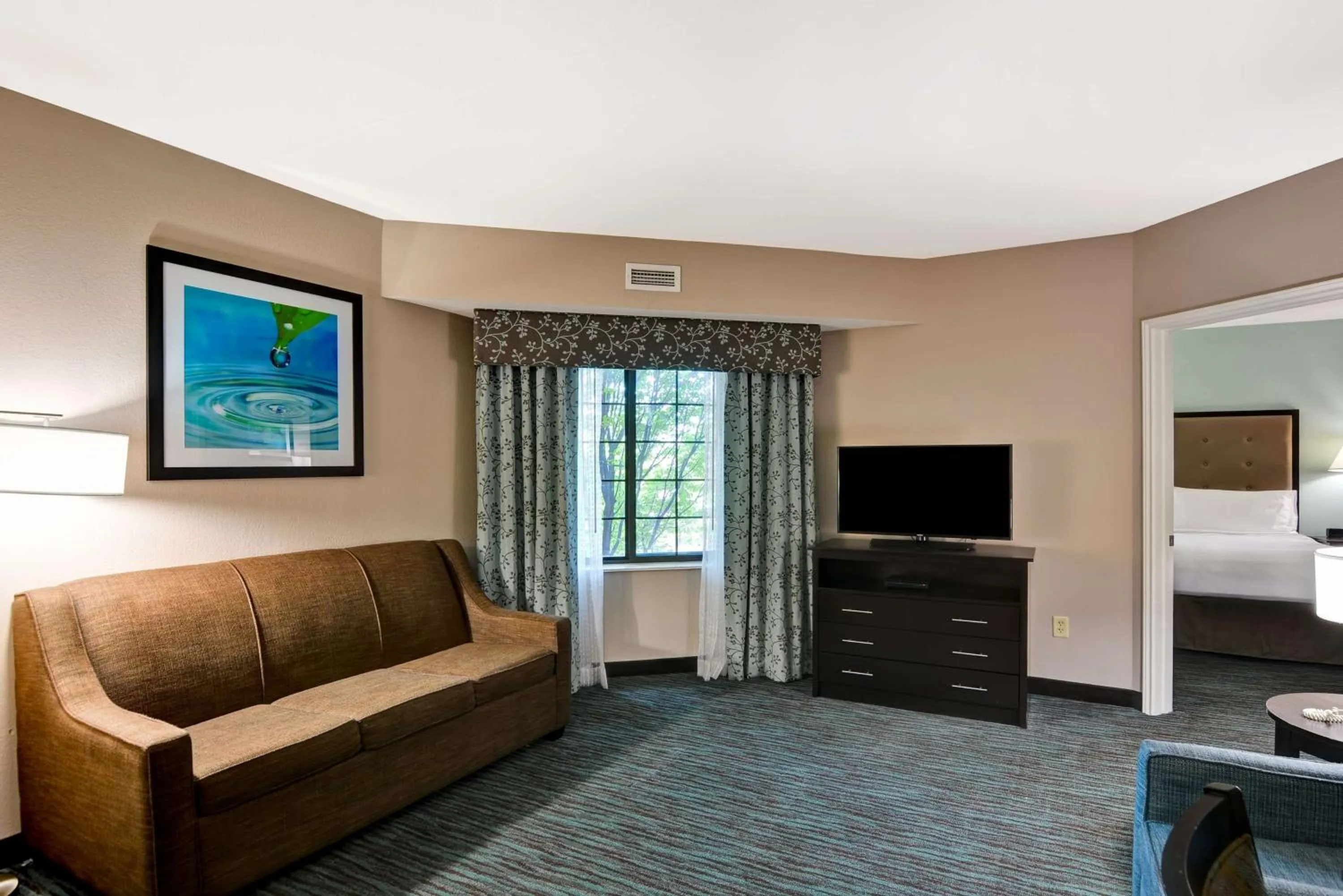 Bedroom, Bed in Homewood Suites by Hilton Aurora Naperville