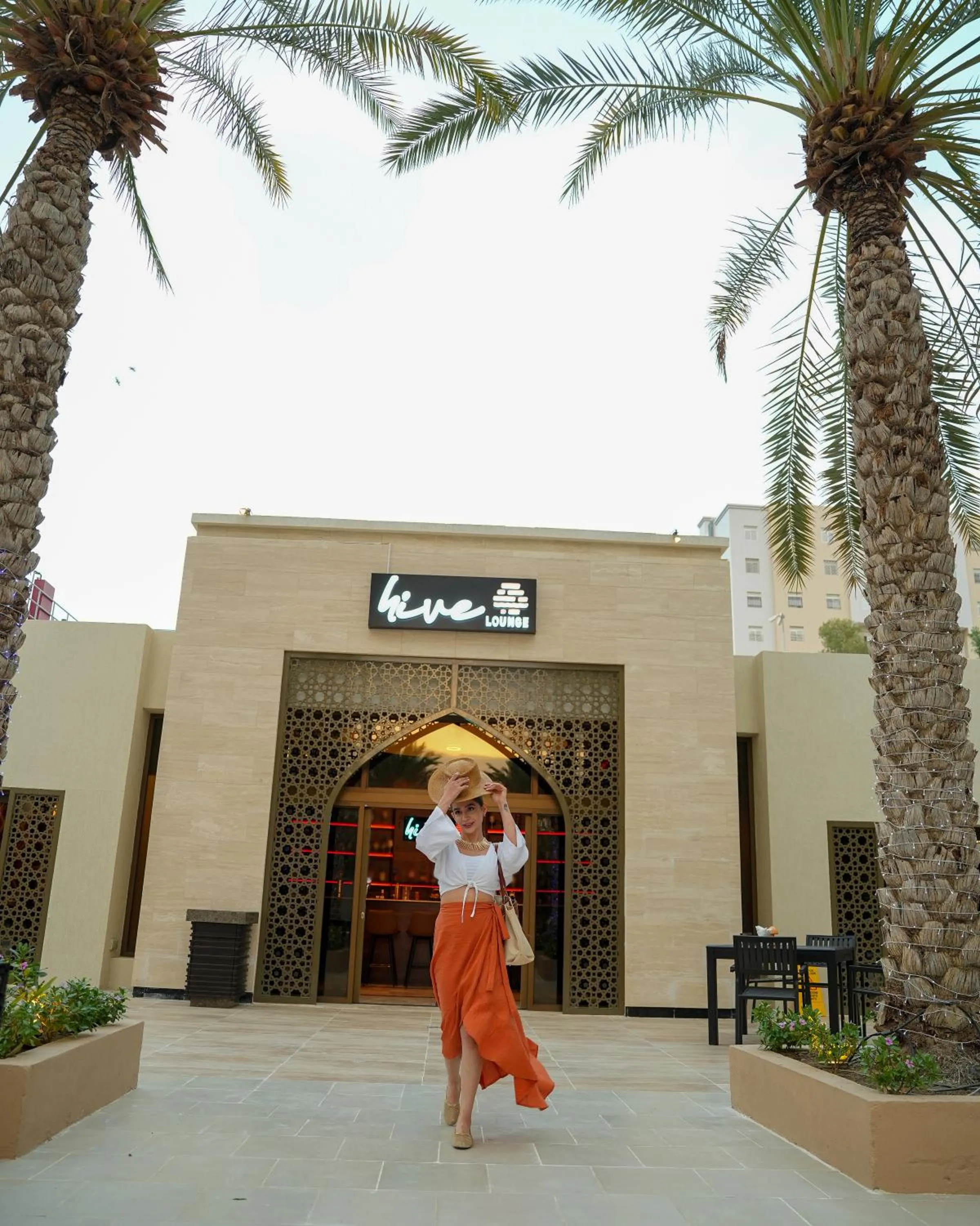 Restaurant/places to eat in Sheraton Oman Hotel