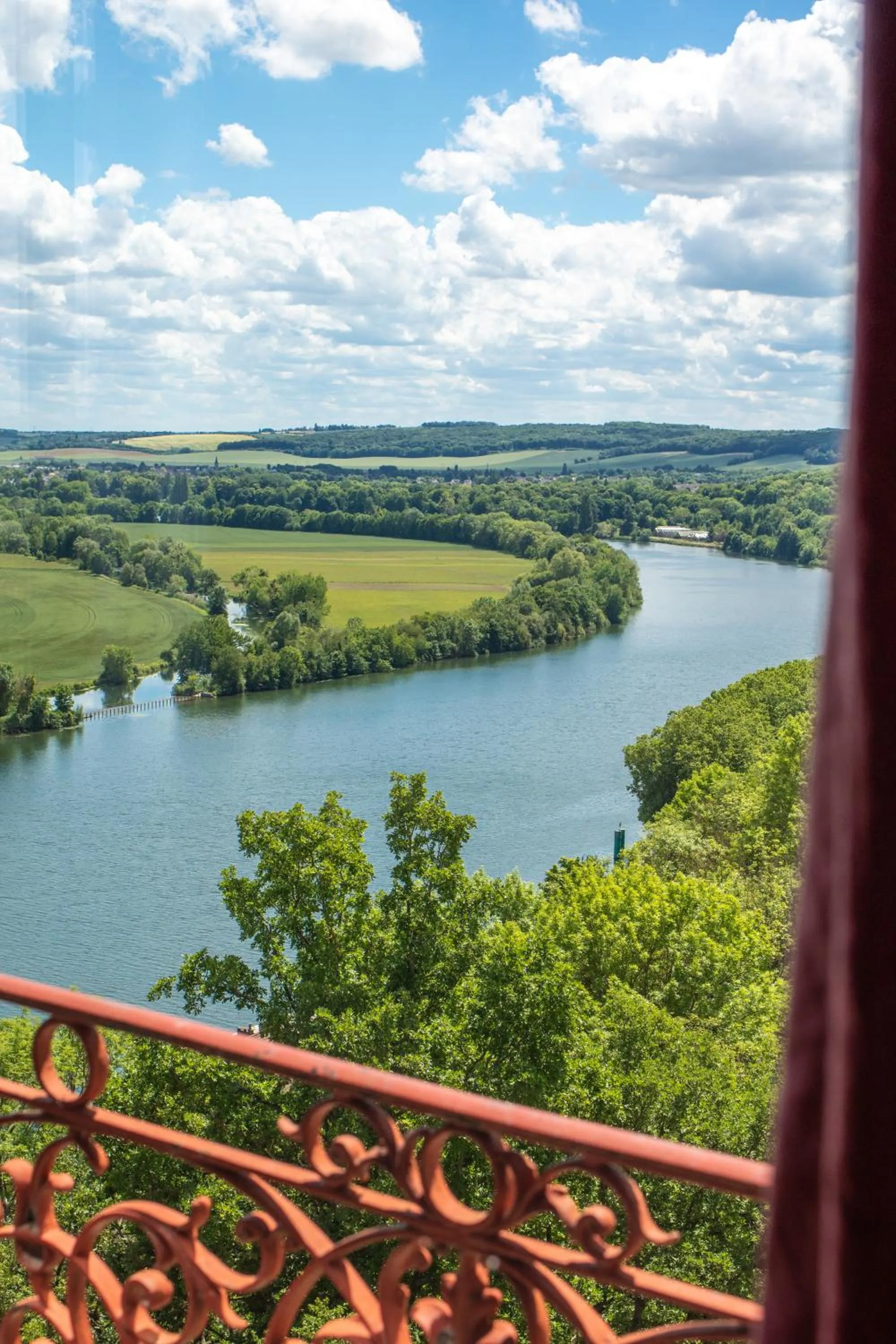 River view in Domaine De La Corniche