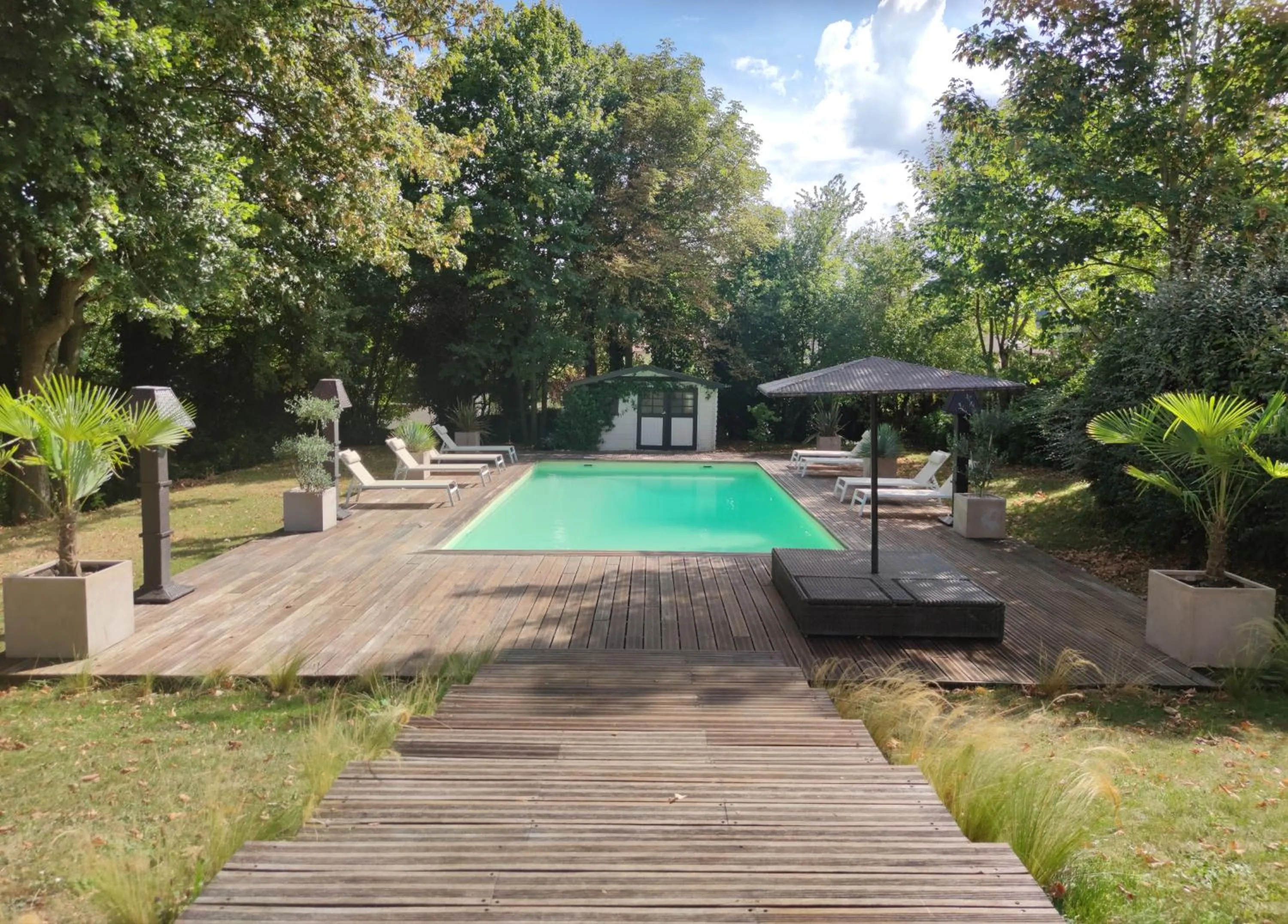 Swimming pool in Domaine De La Corniche