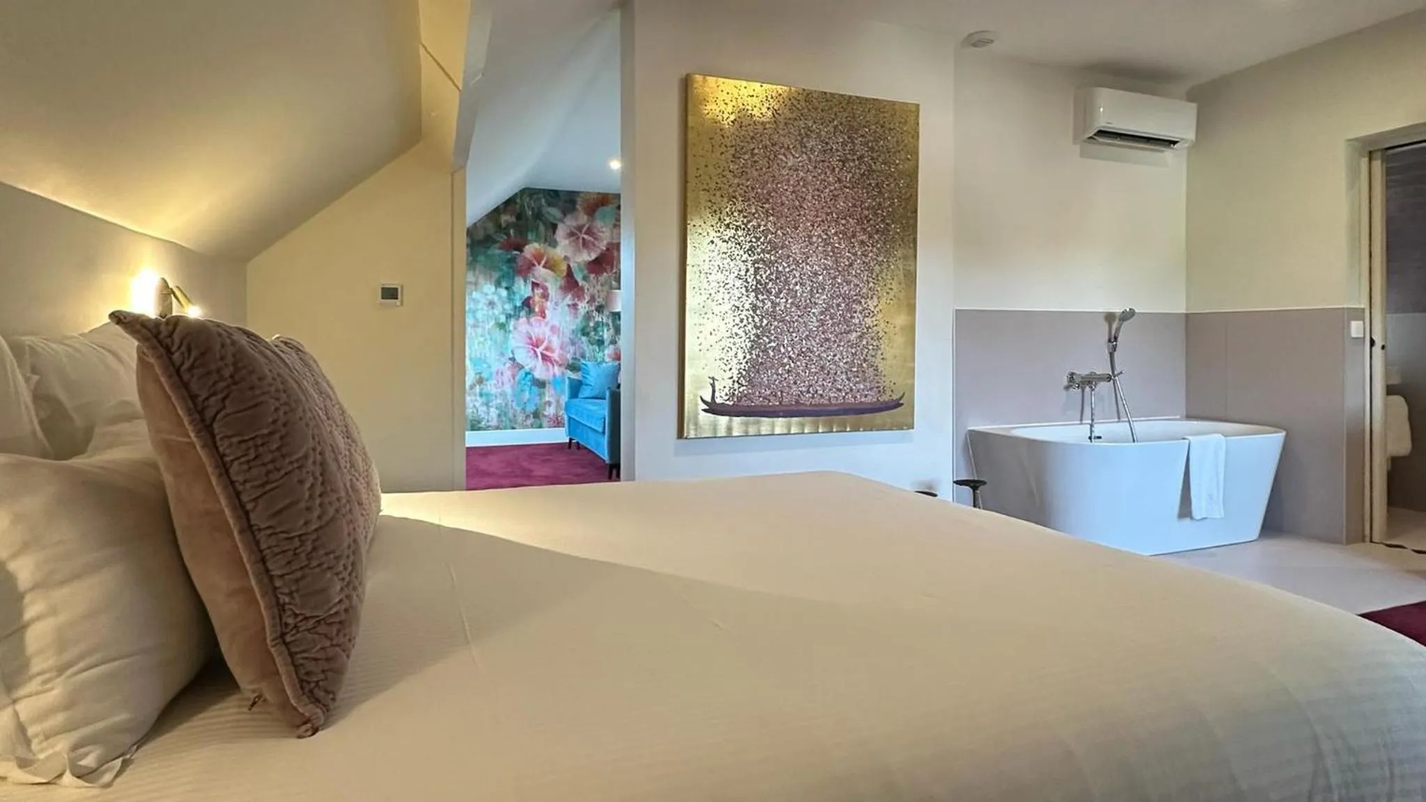 Bed in Domaine De La Corniche