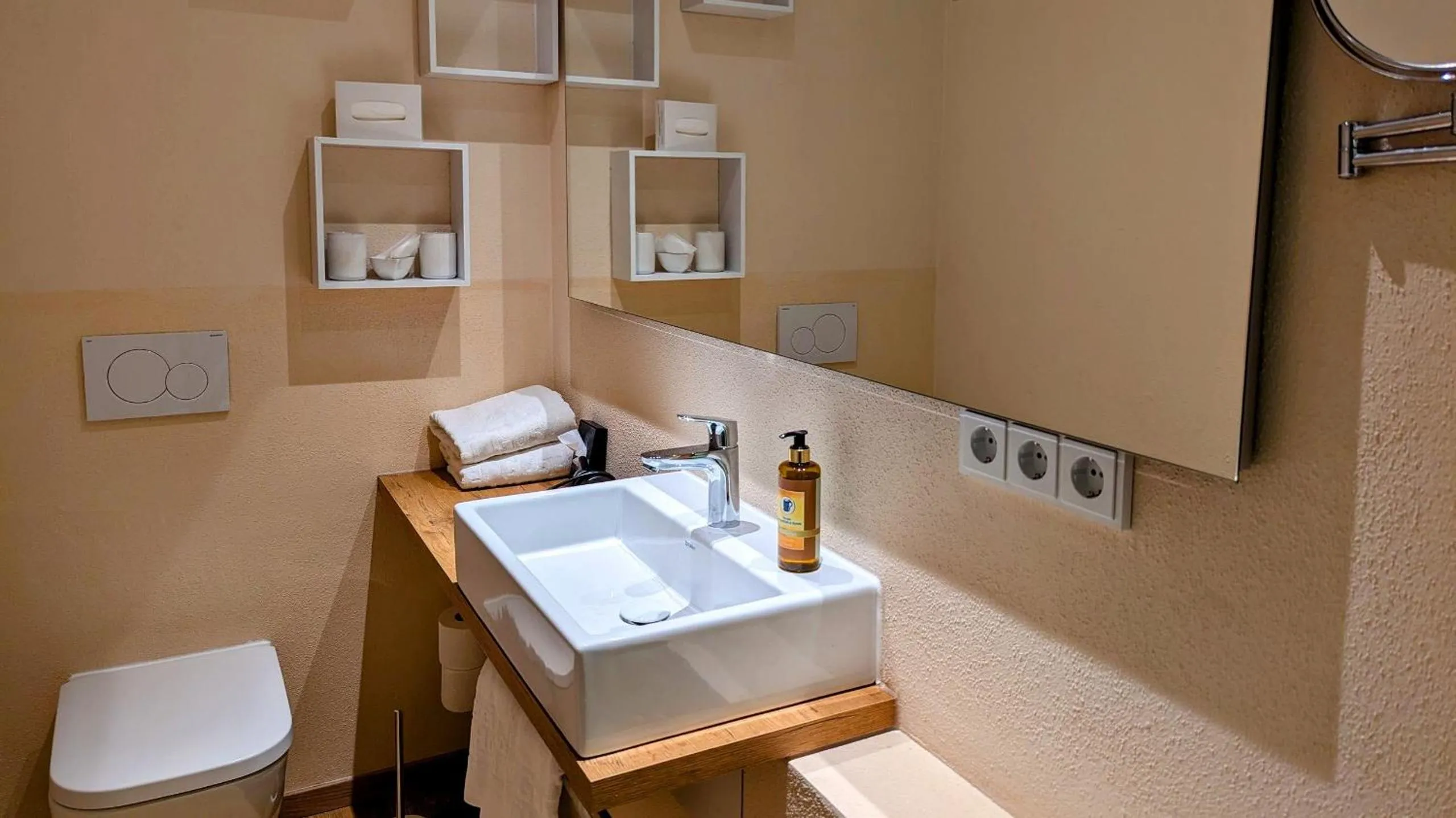 Bathroom in Hotel Brauerei Gasthof Höhn