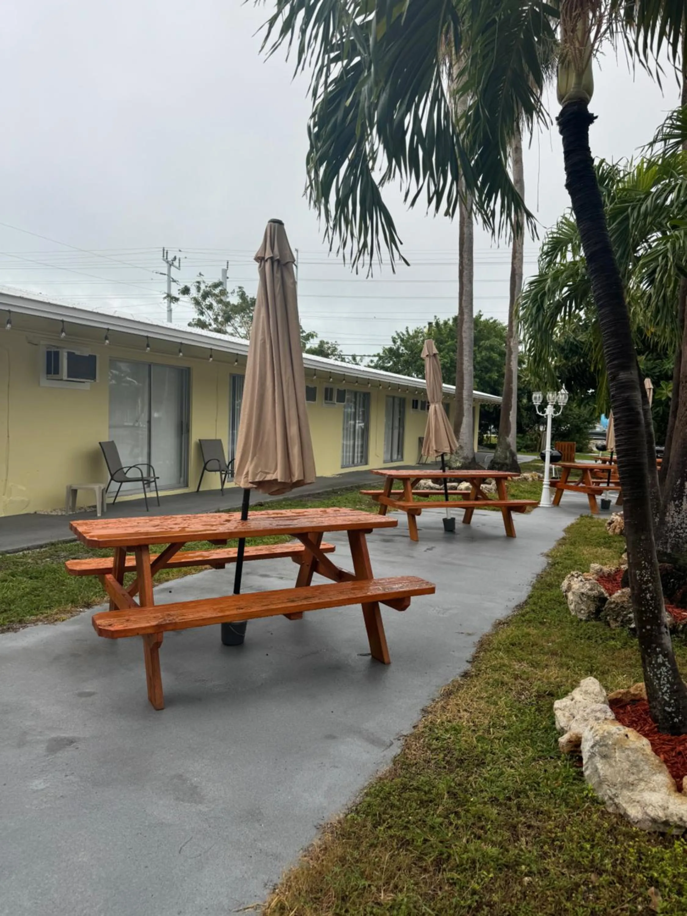 Property building in Sea Dell Motel - Marathon