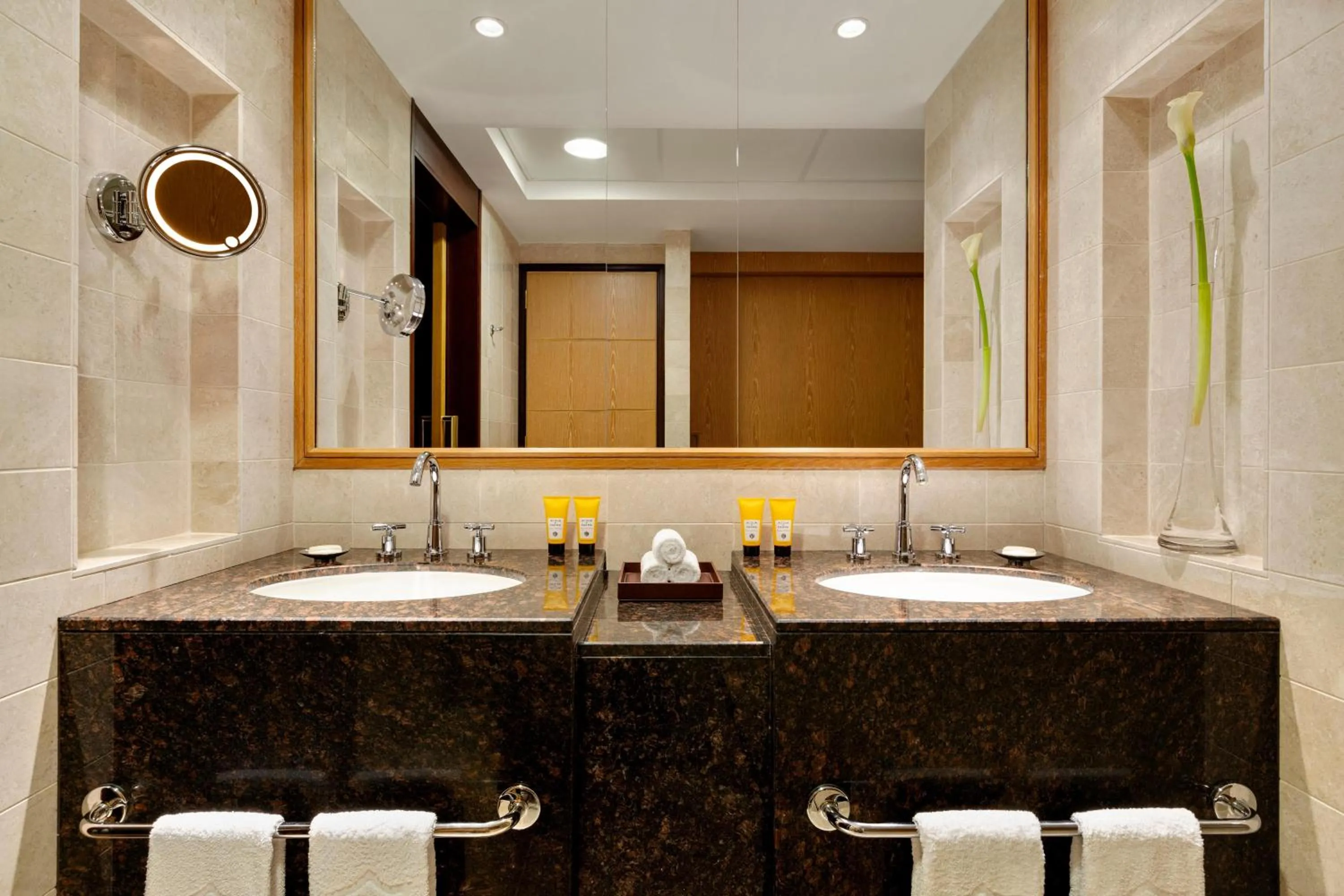 Bathroom in Hilton Muscat Al Bandar