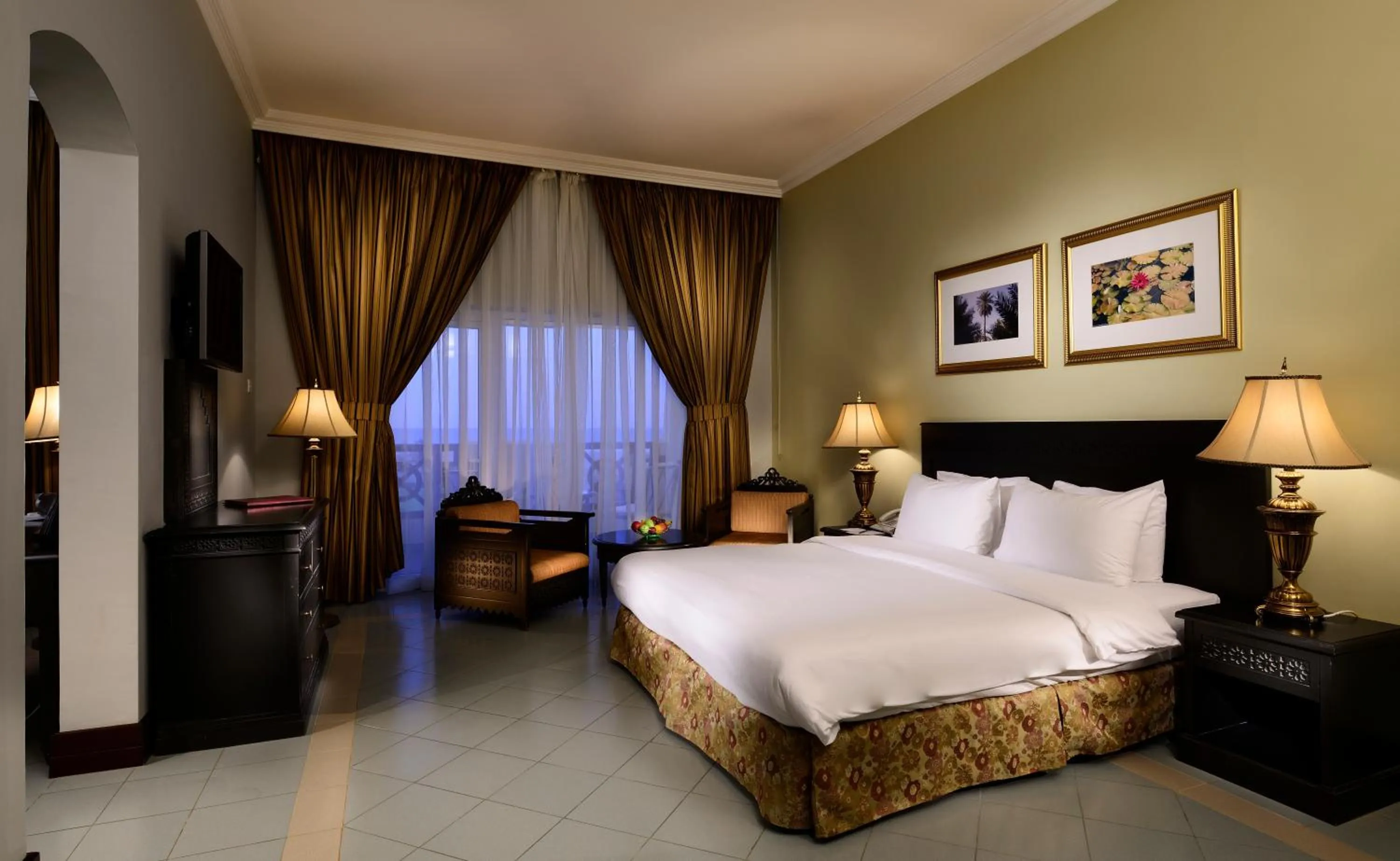 Bed in Masira Island Resort