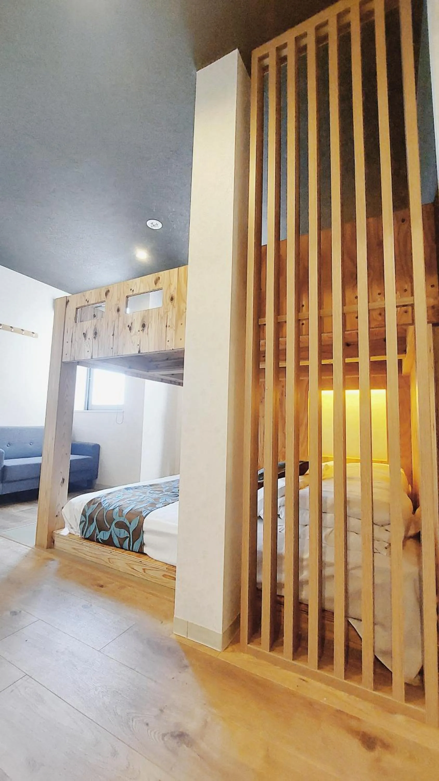 Bed in Poly Hostel Osaka