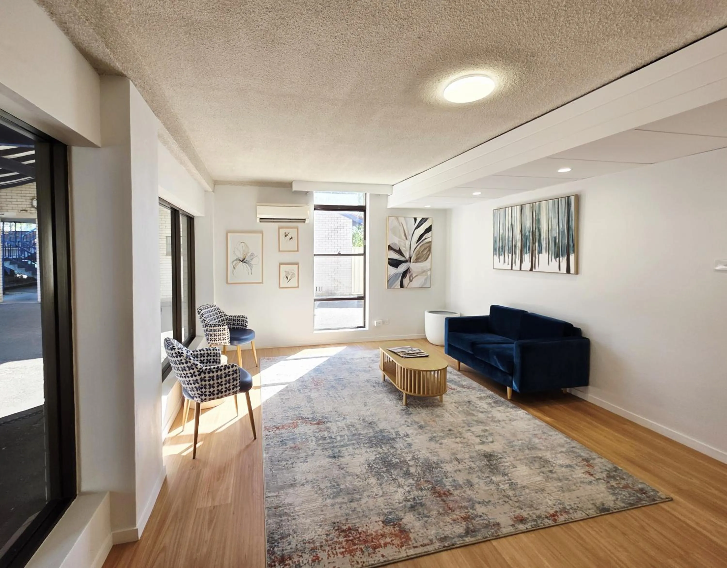 Lobby or reception in El Toro Motel