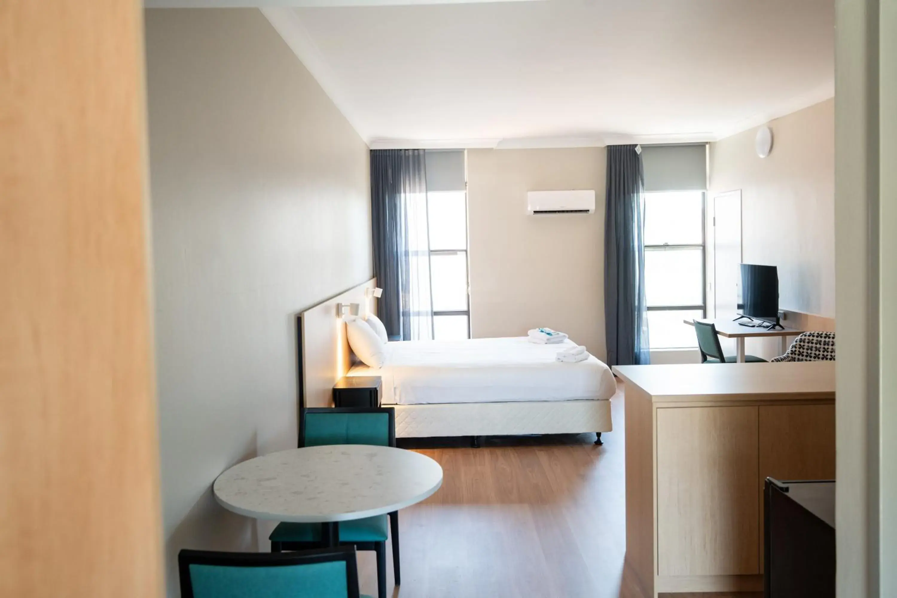 Suite in El Toro Motel Suite in El Toro Motel