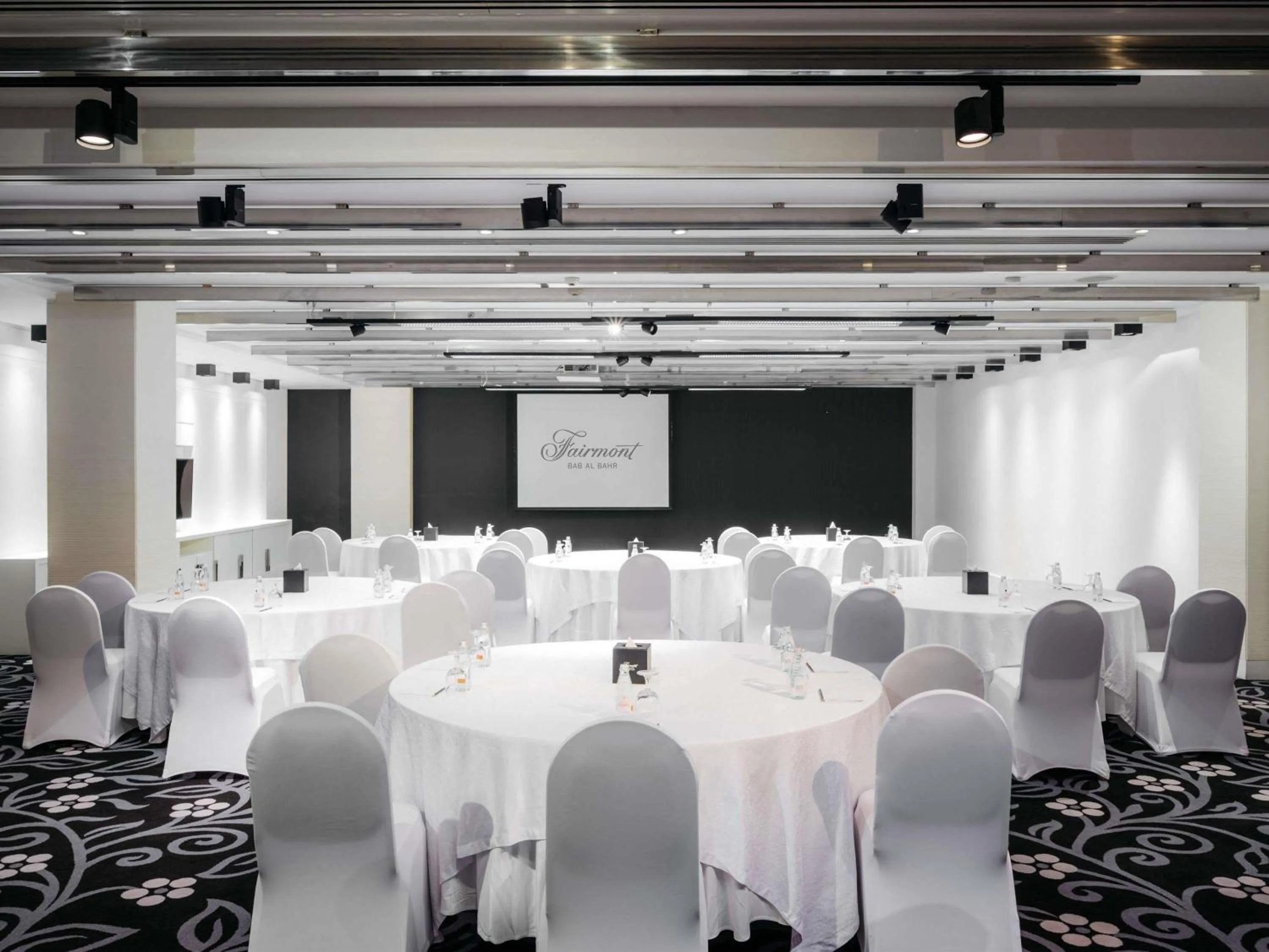 Meeting/conference room in Fairmont Bab Al Bahr
