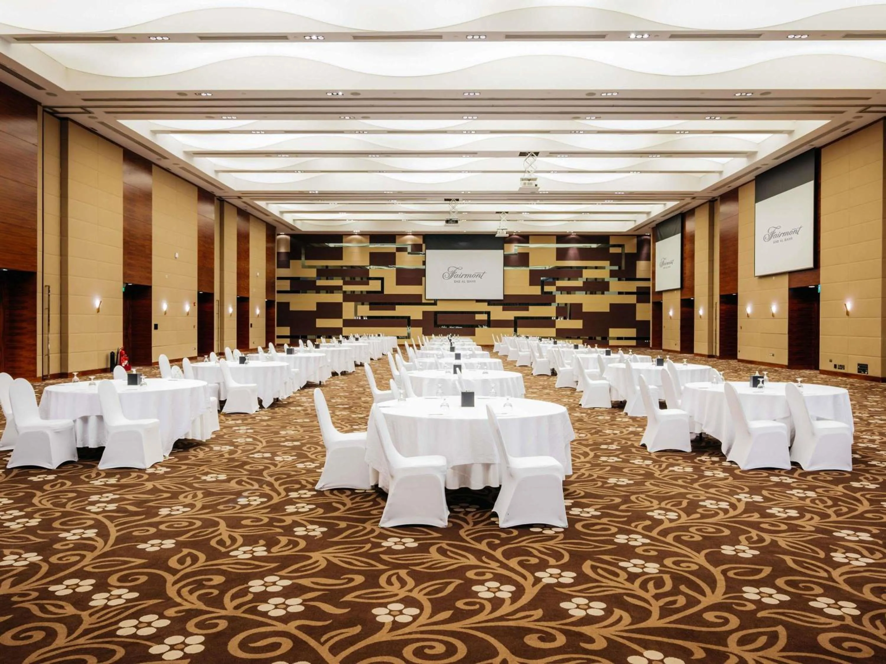 Meeting/conference room in Fairmont Bab Al Bahr