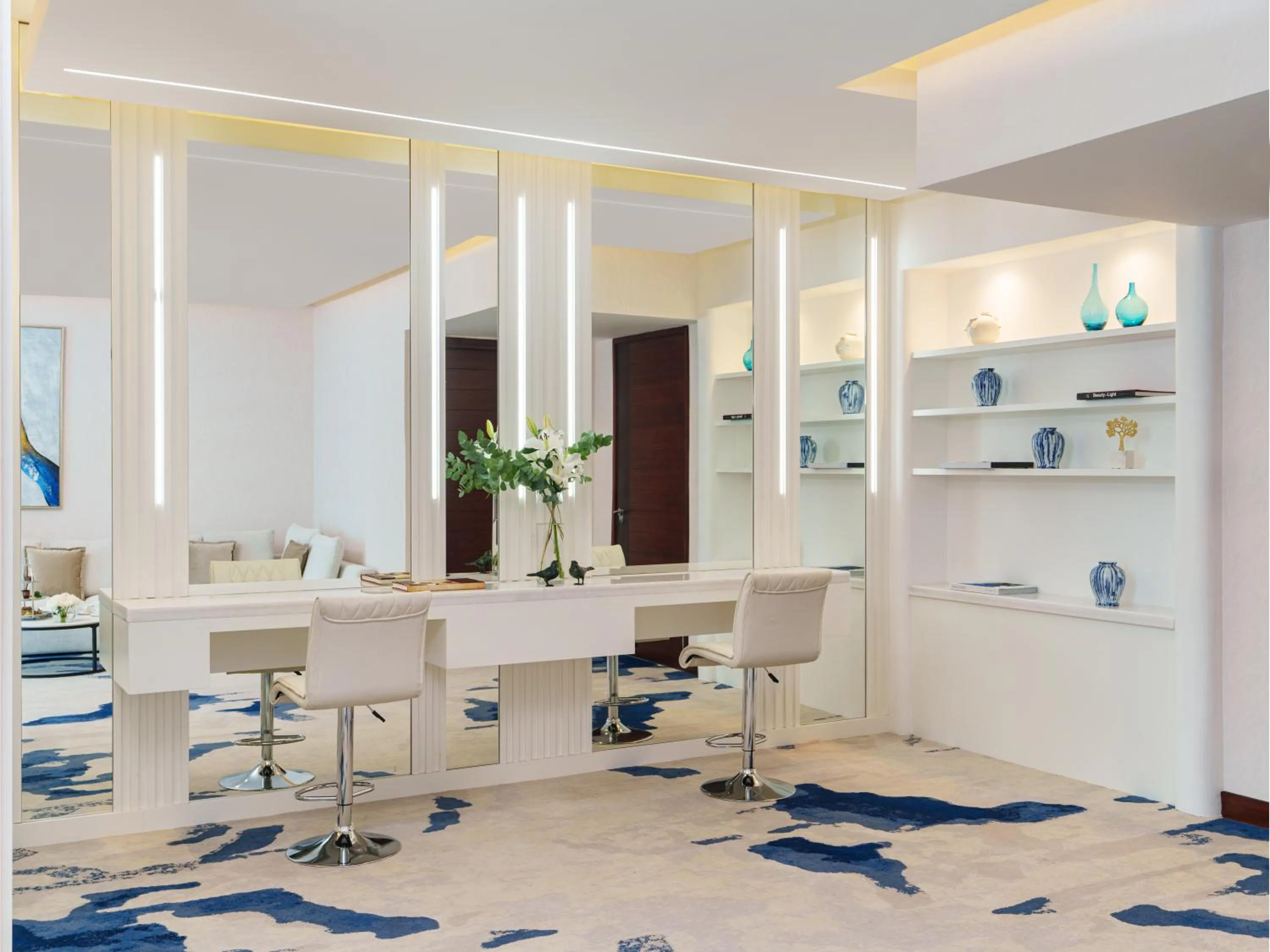 Seating area in Fairmont Bab Al Bahr