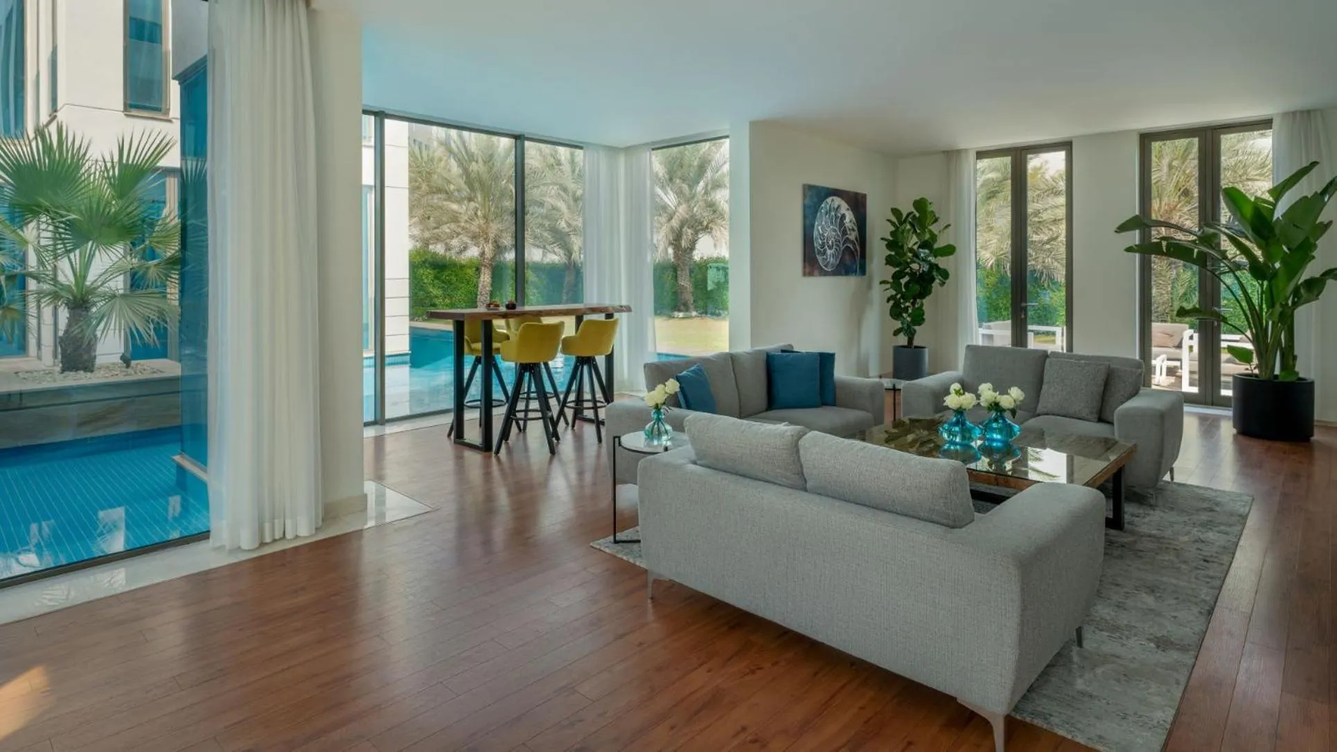 Living room in Fairmont Bab Al Bahr