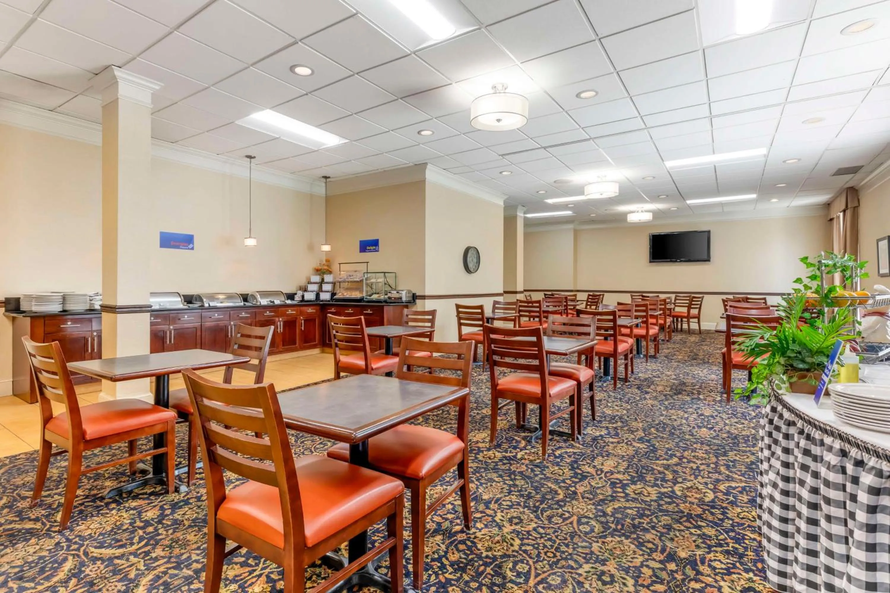 Restaurant/places to eat in Best Western Capital Beltway Washington DC
