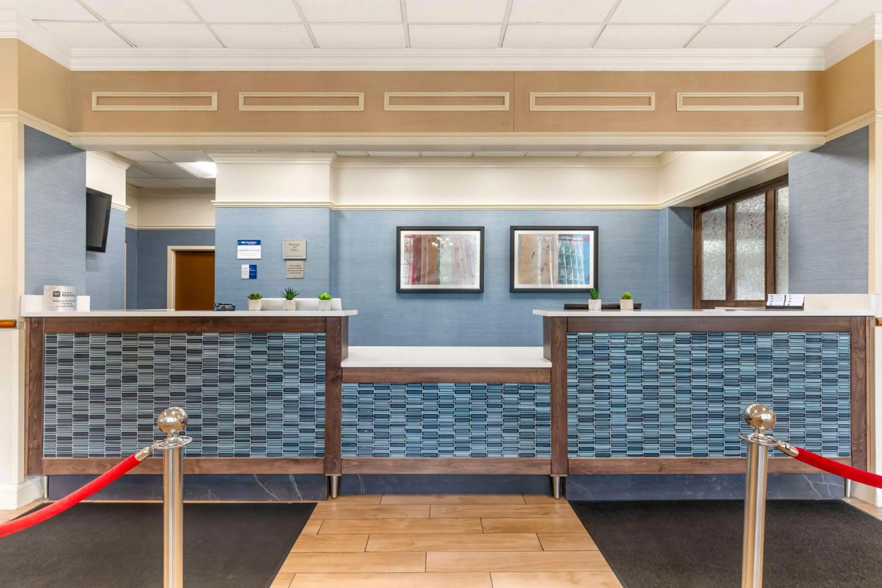 Lobby or reception in Best Western Capital Beltway Washington DC