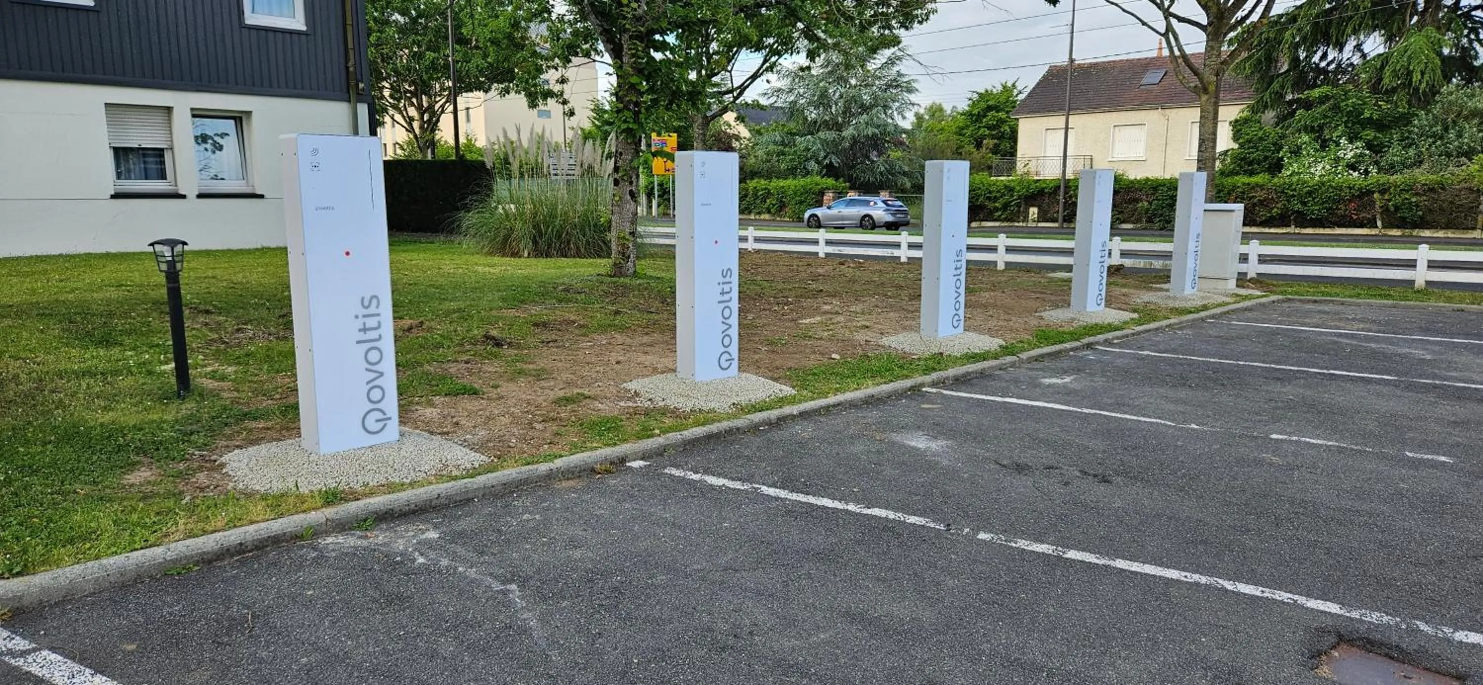 Parking in Hotel Le Circuit Le Mans