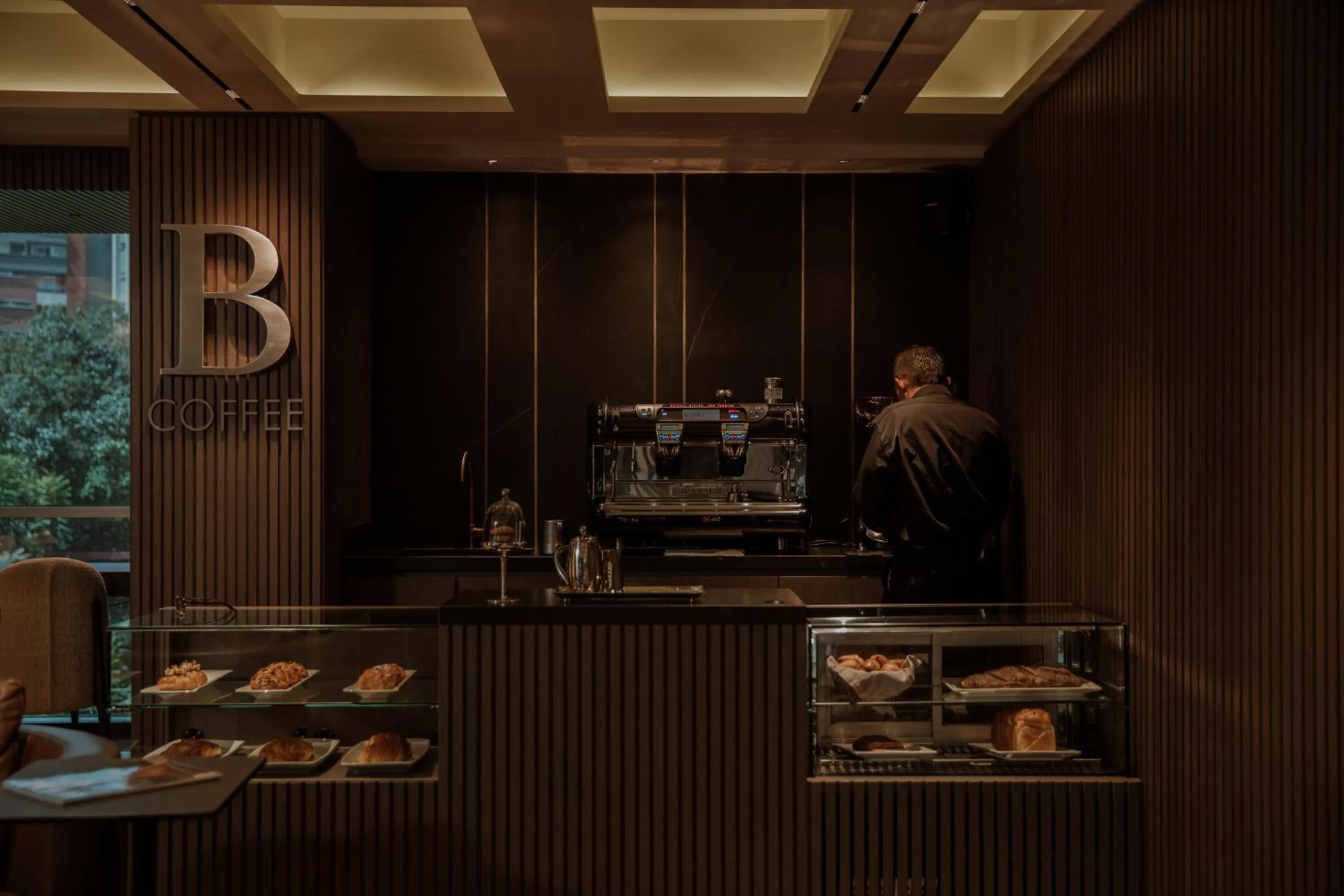 Area and facilities in Binn Hotel